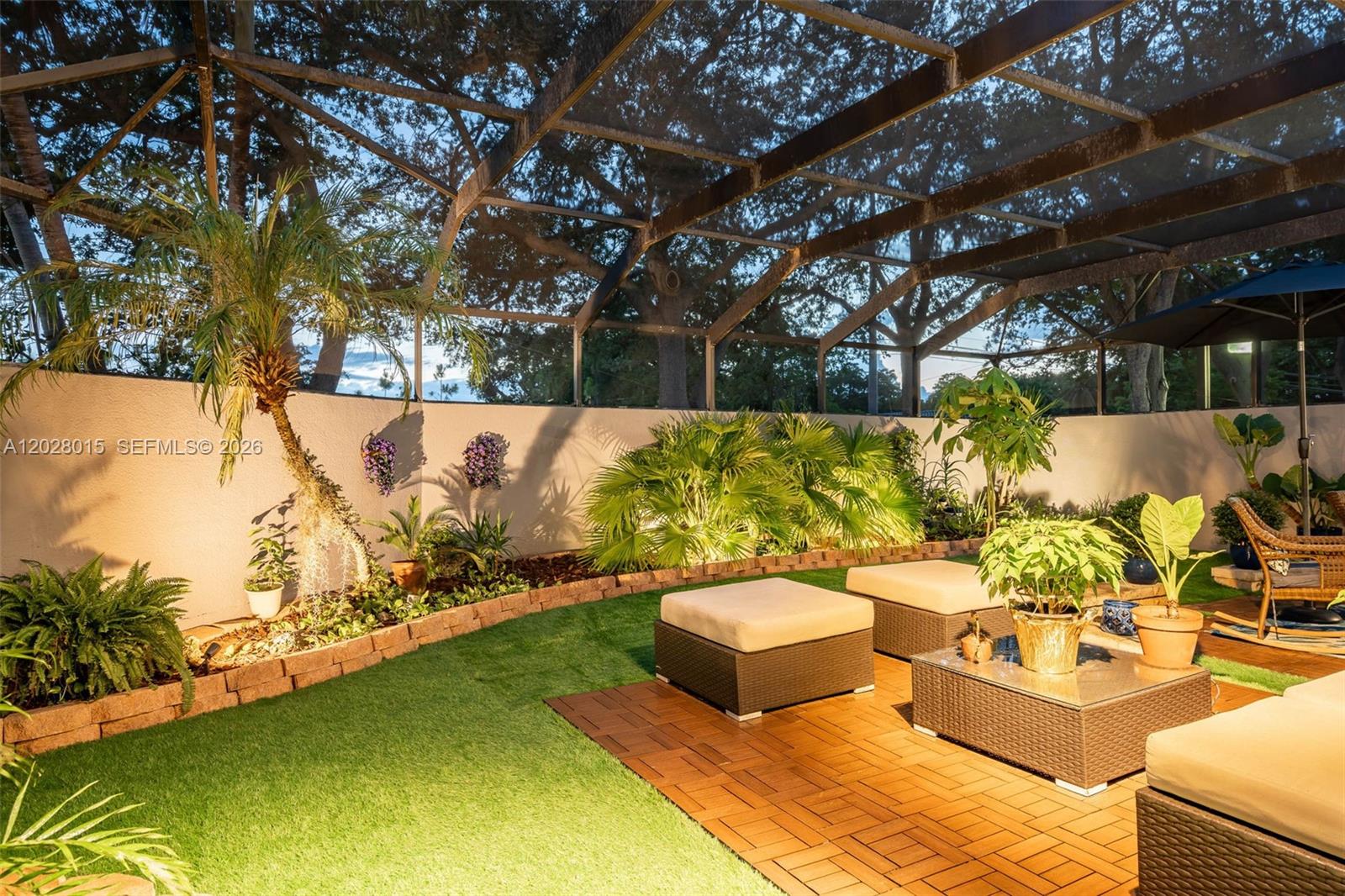 BANYANS OF SOUTH MIAMI CO - Residential
