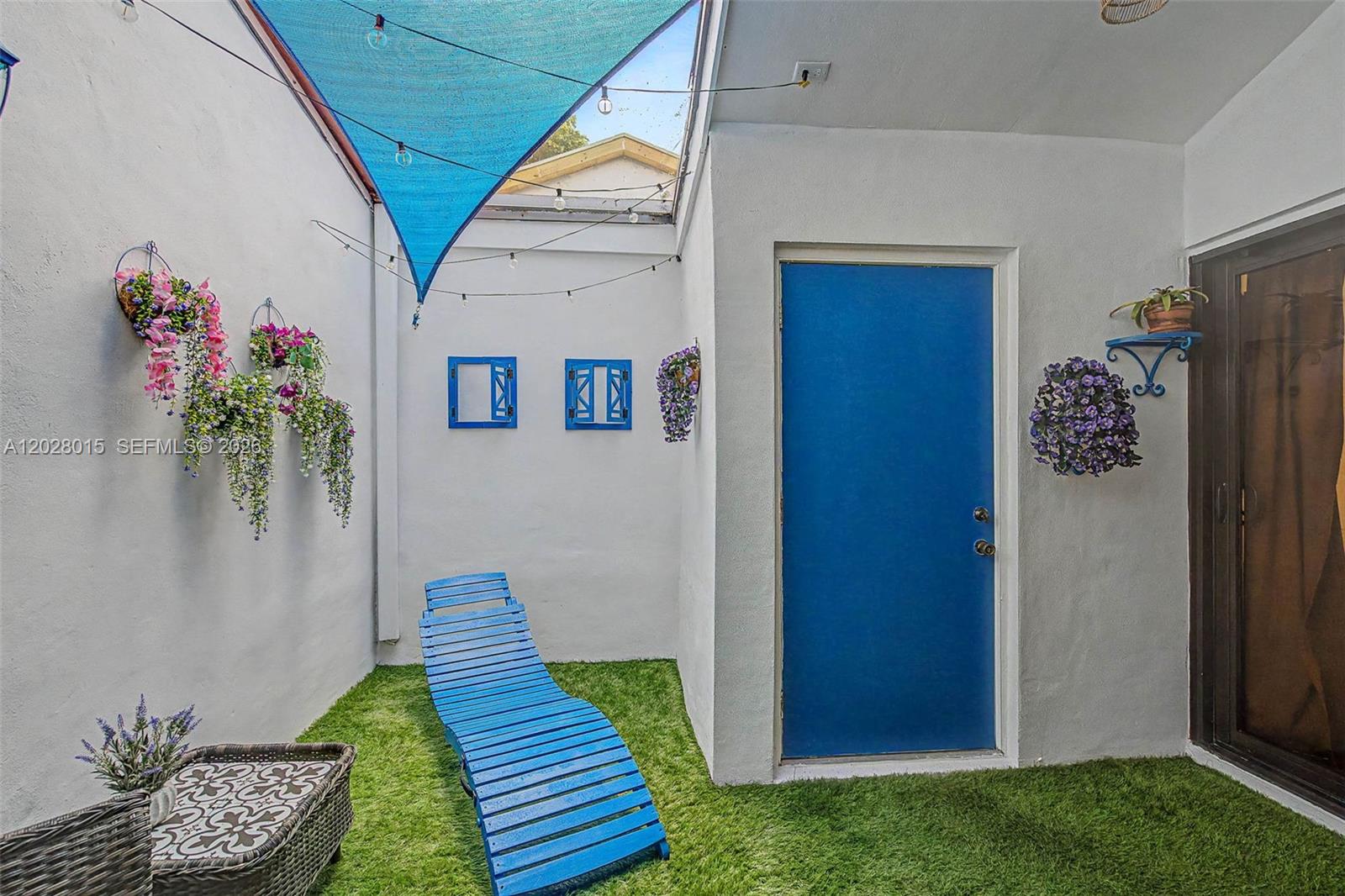 BANYANS OF SOUTH MIAMI CO - Residential