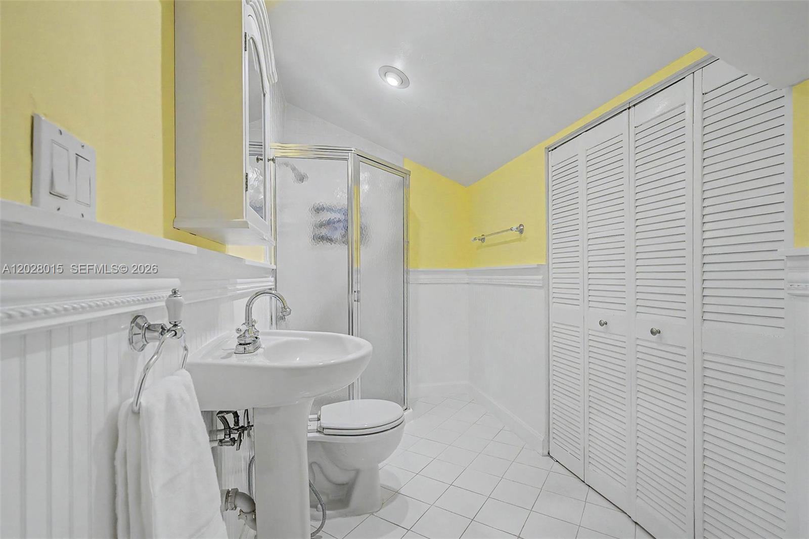 BANYANS OF SOUTH MIAMI CO - Residential