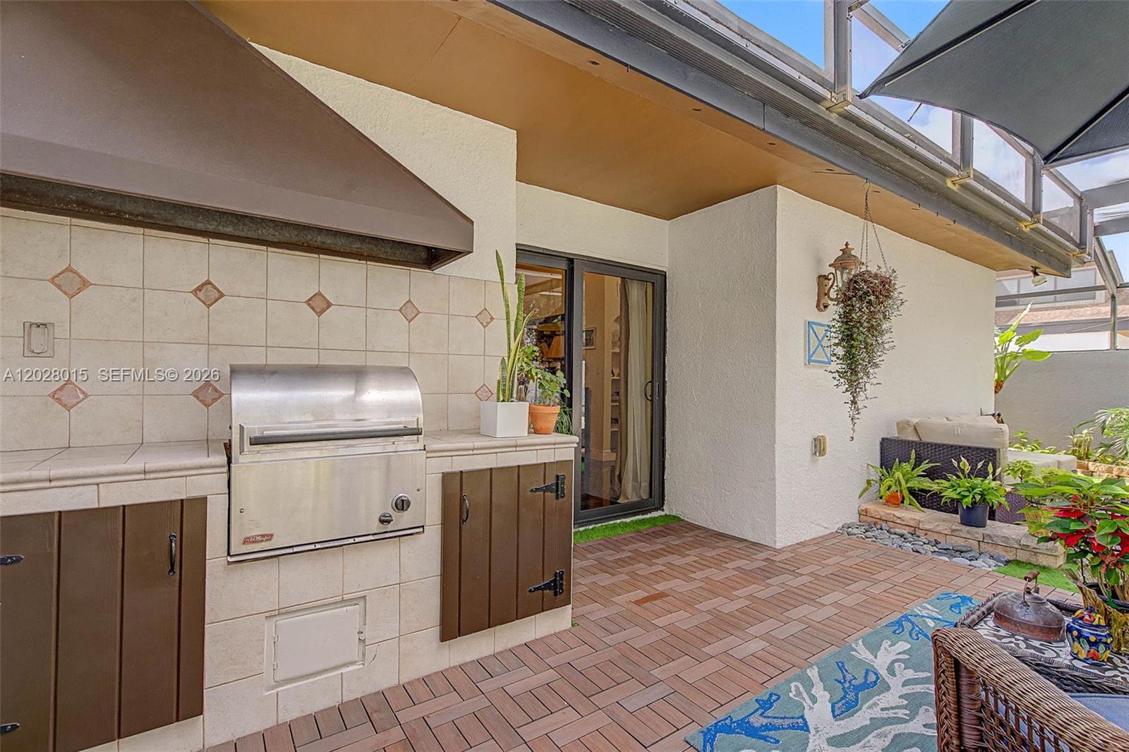 BANYANS OF SOUTH MIAMI CO - Residential