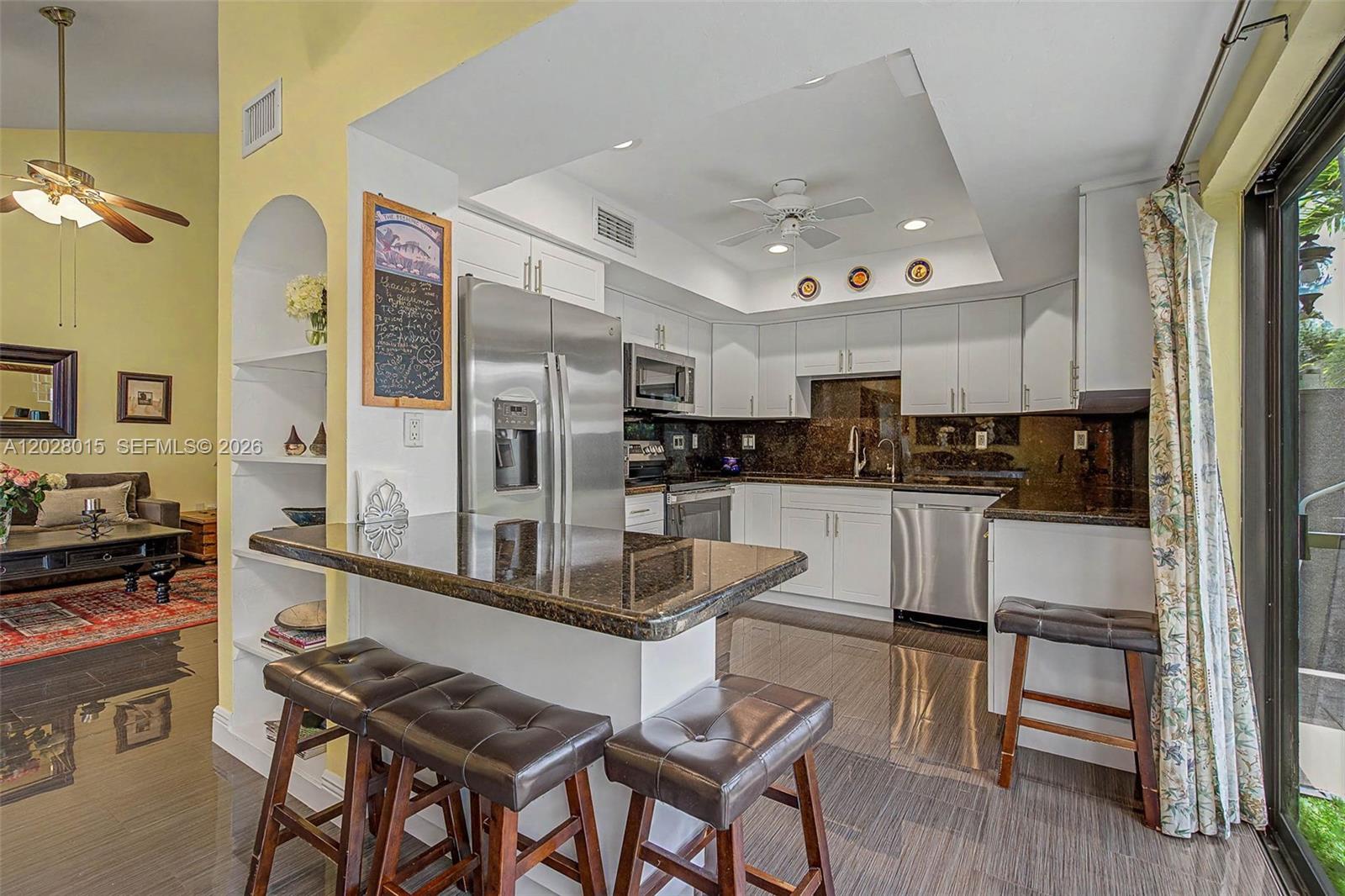 BANYANS OF SOUTH MIAMI CO - Residential