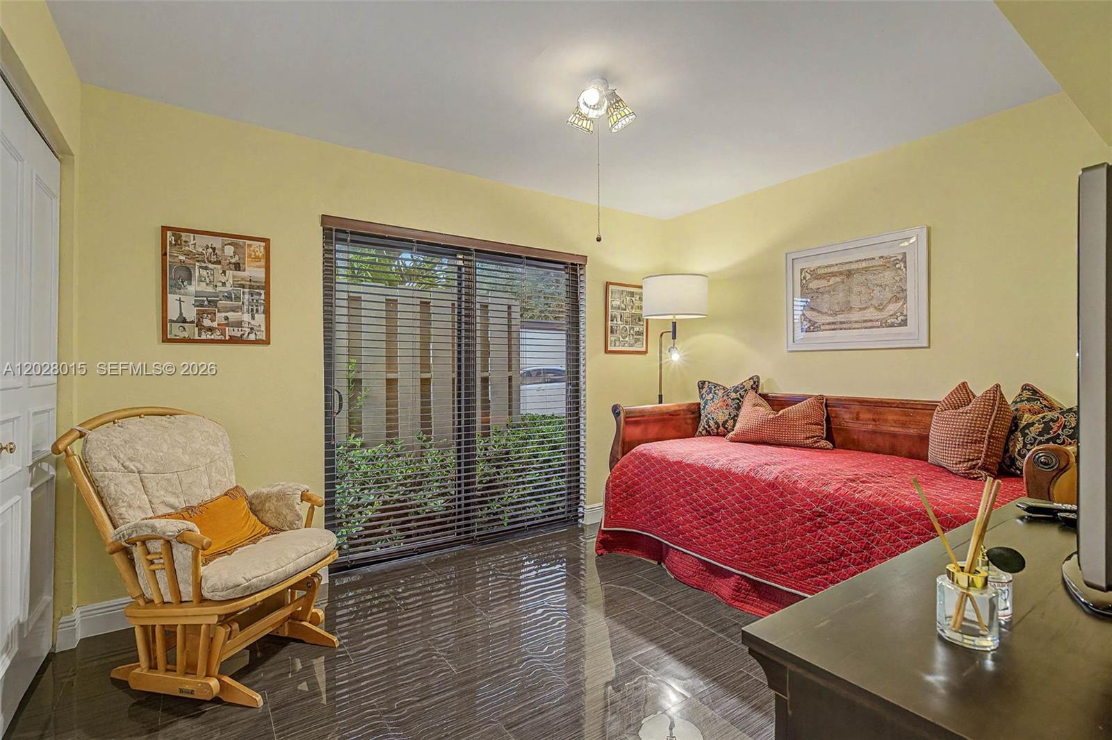 BANYANS OF SOUTH MIAMI CO - Residential