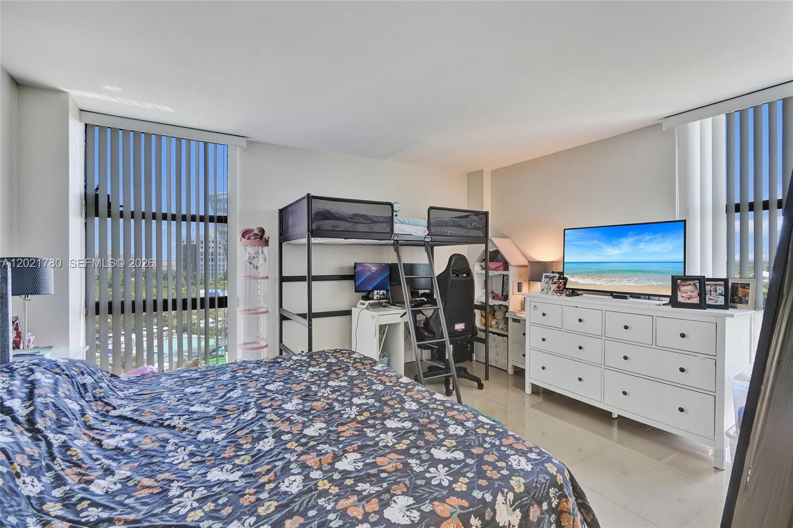 CORONADO CONDO- TOWER I - Residential