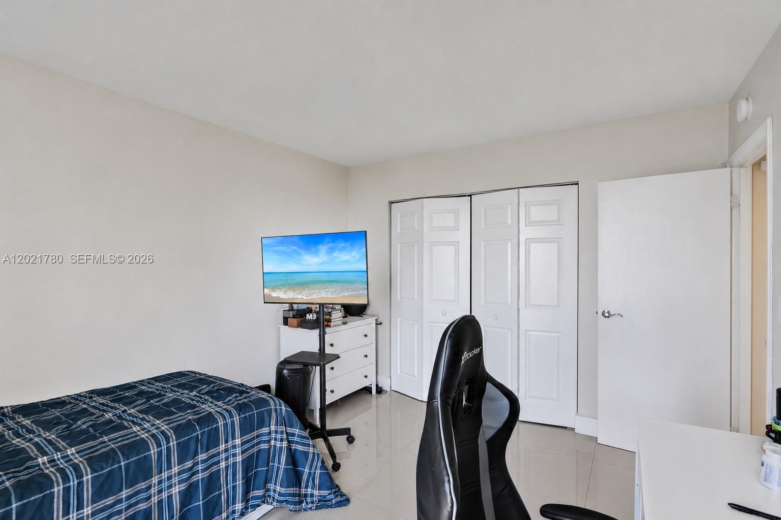 CORONADO CONDO- TOWER I - Residential