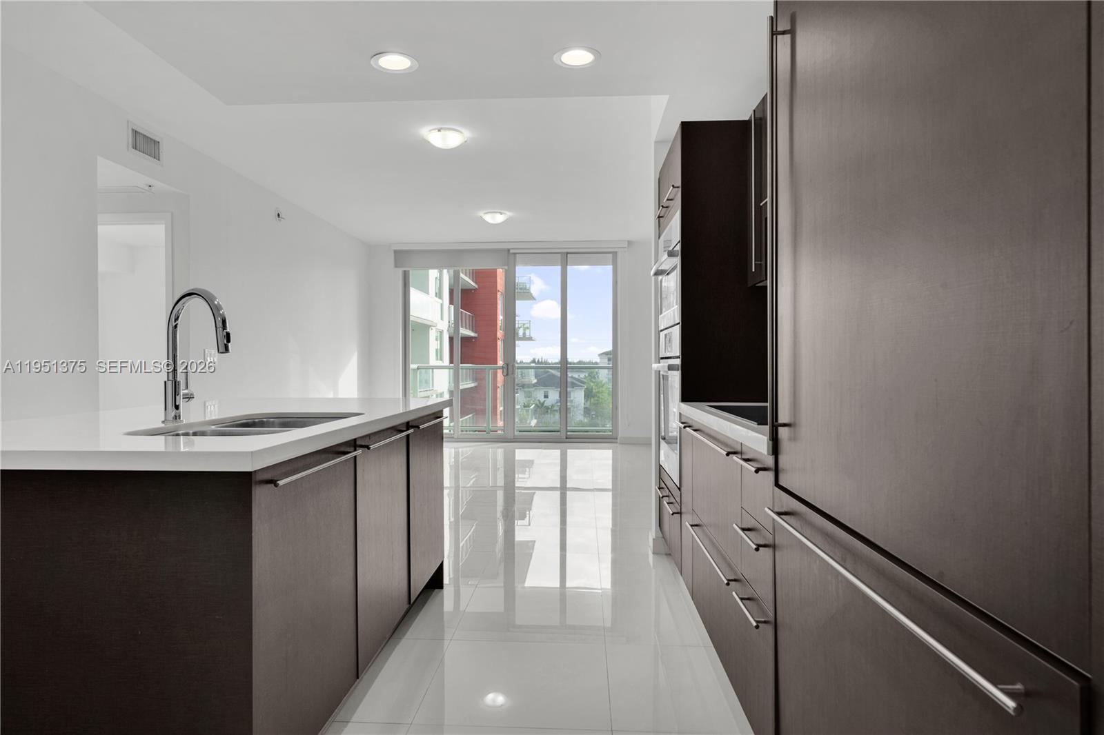 GRAND BAY COMMONS SOUTH - Residential