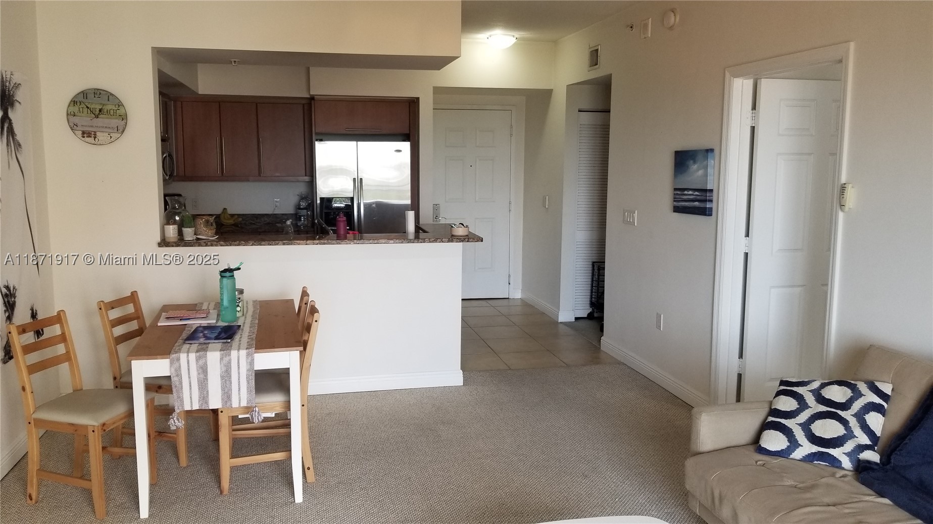 PUERTA DE PALMAS CONDO - Residential