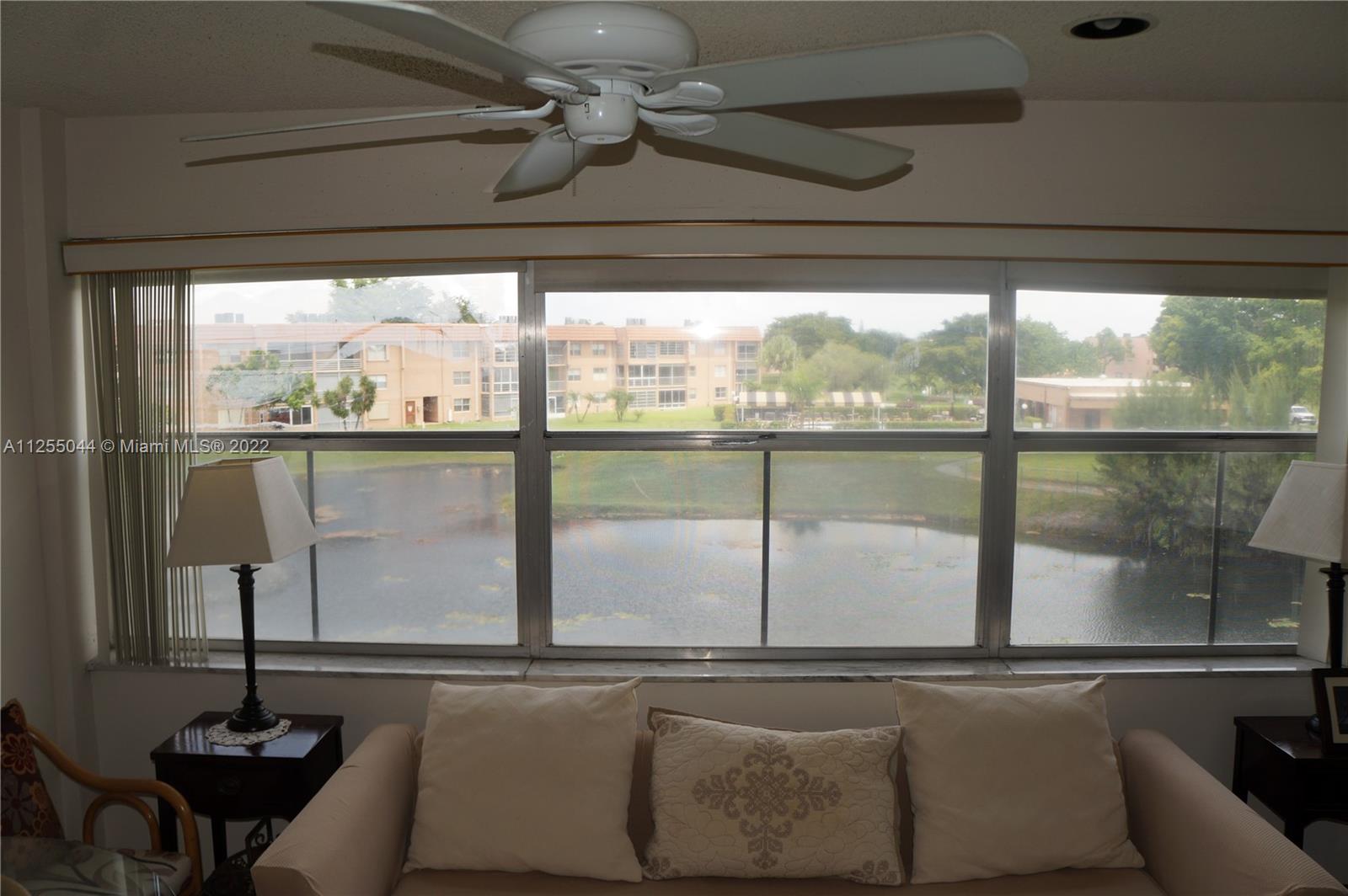 SUNRISE LAKES 142 CONDO - Residential