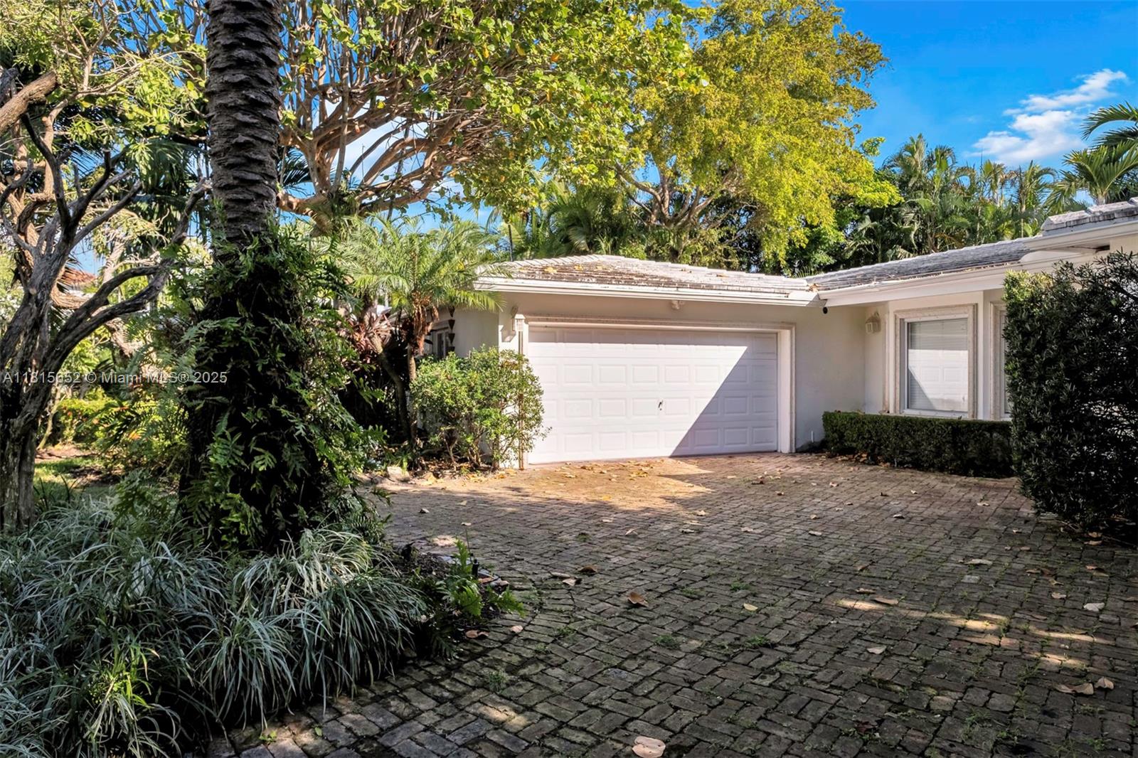 BISCAYNE KEY ESTATES - Residential