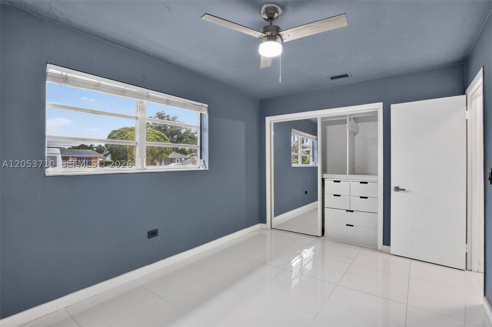 MIRAMAR SEC 8 - Residential Lease