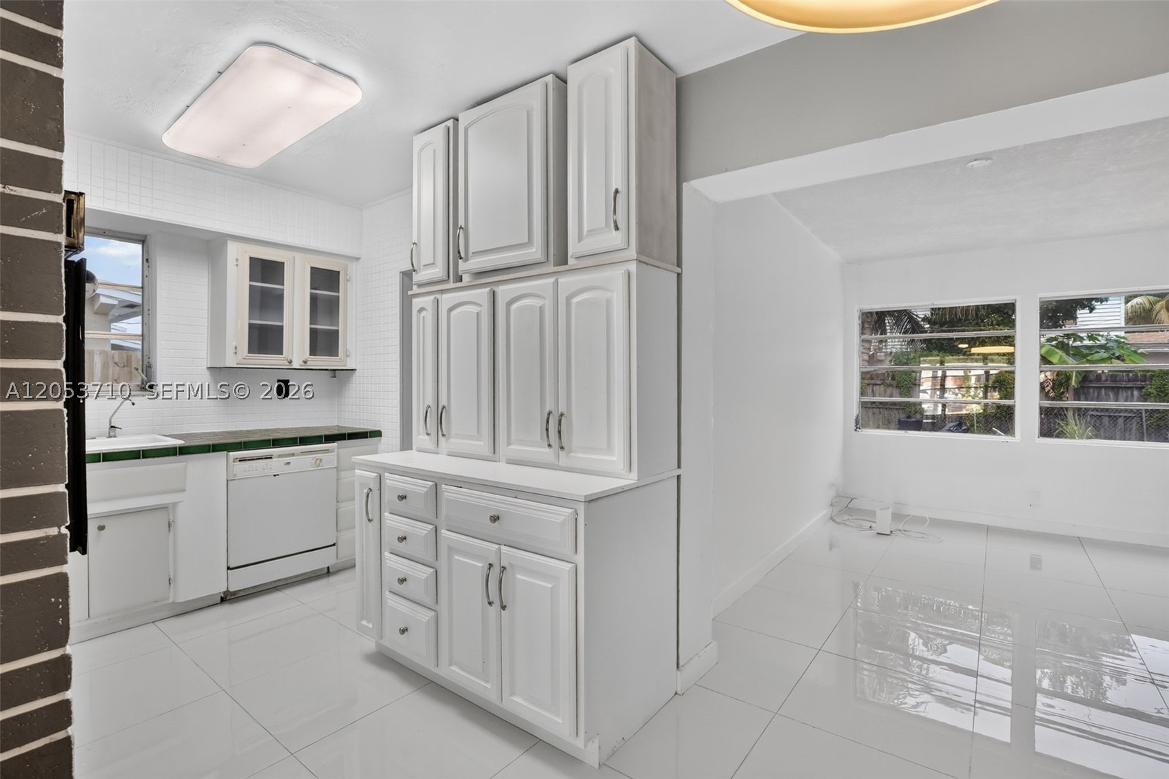 MIRAMAR SEC 8 - Residential Lease