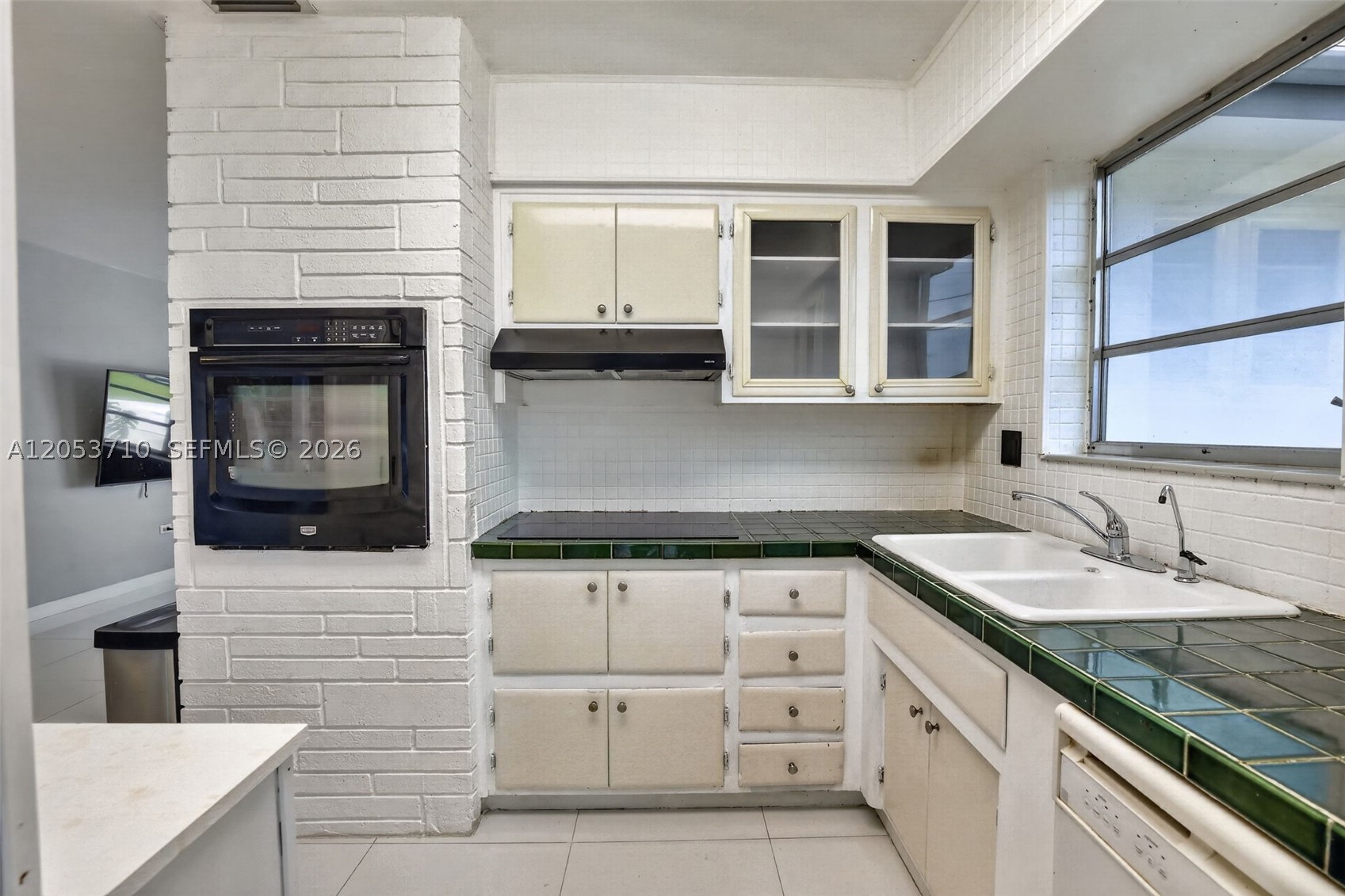 MIRAMAR SEC 8 - Residential Lease