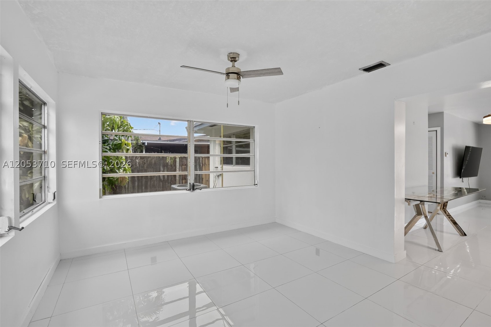 MIRAMAR SEC 8 - Residential Lease