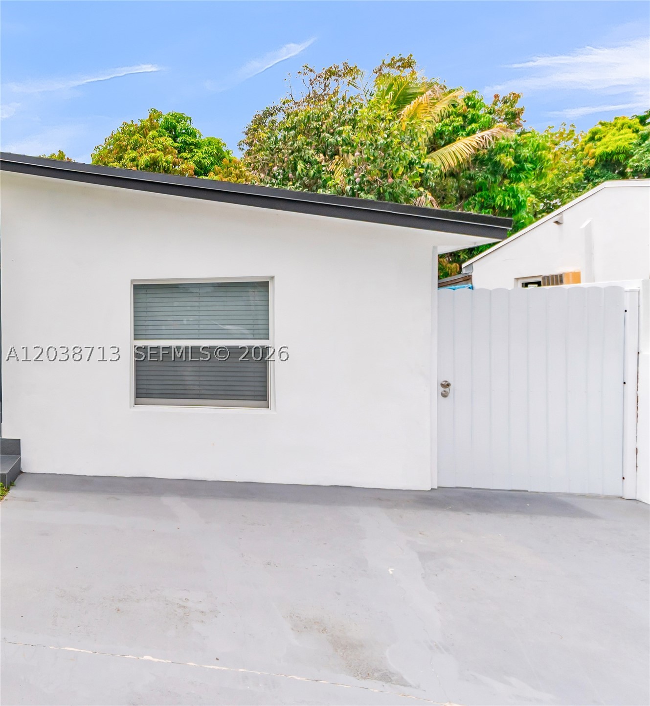 GOLF PARK SEC 2 REV - Residential Lease