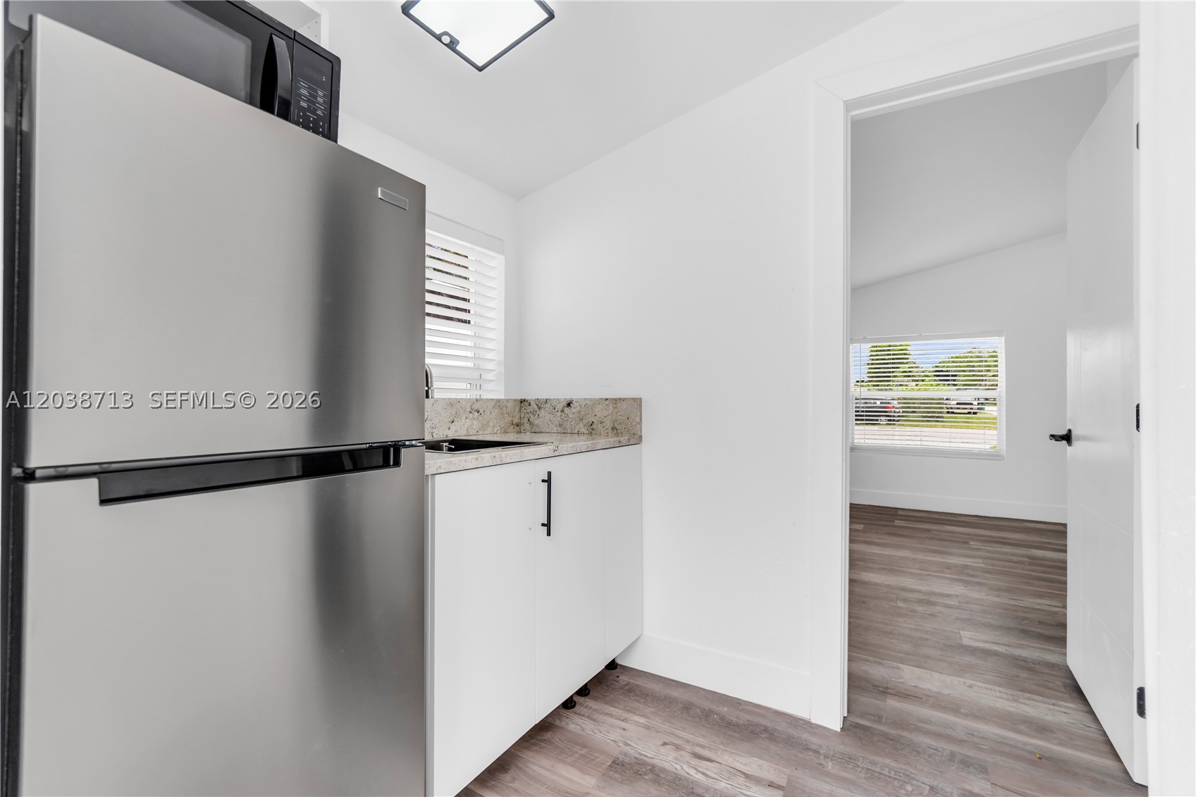 GOLF PARK SEC 2 REV - Residential Lease