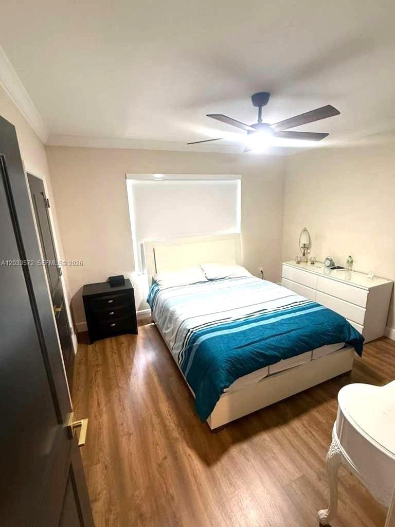 BAY GARDENS - Residential