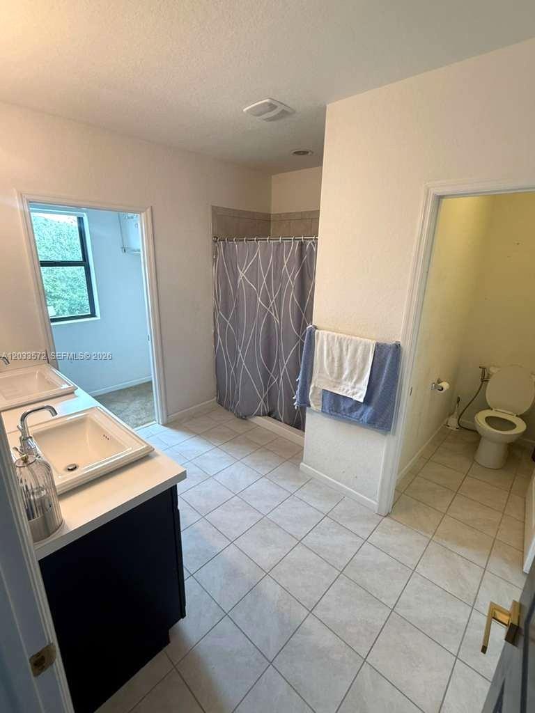 BAY GARDENS - Residential