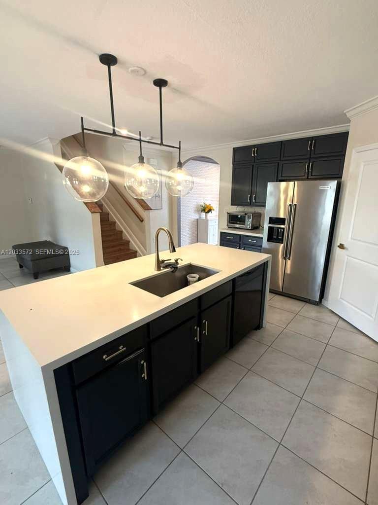 BAY GARDENS - Residential