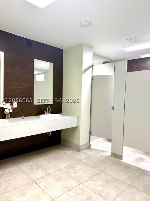 BONAVIDA CONDO - Residential