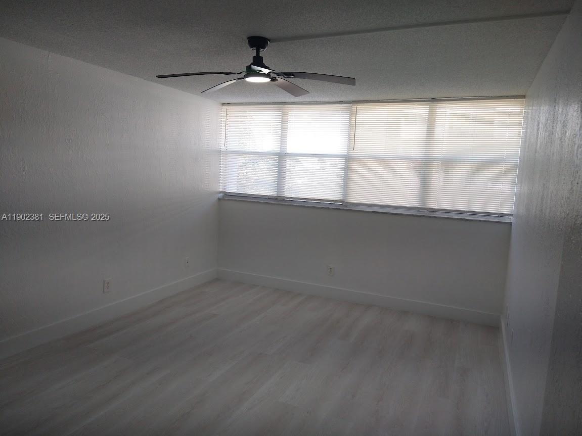 ELLINGTON AT COUNTY LINE - Residential