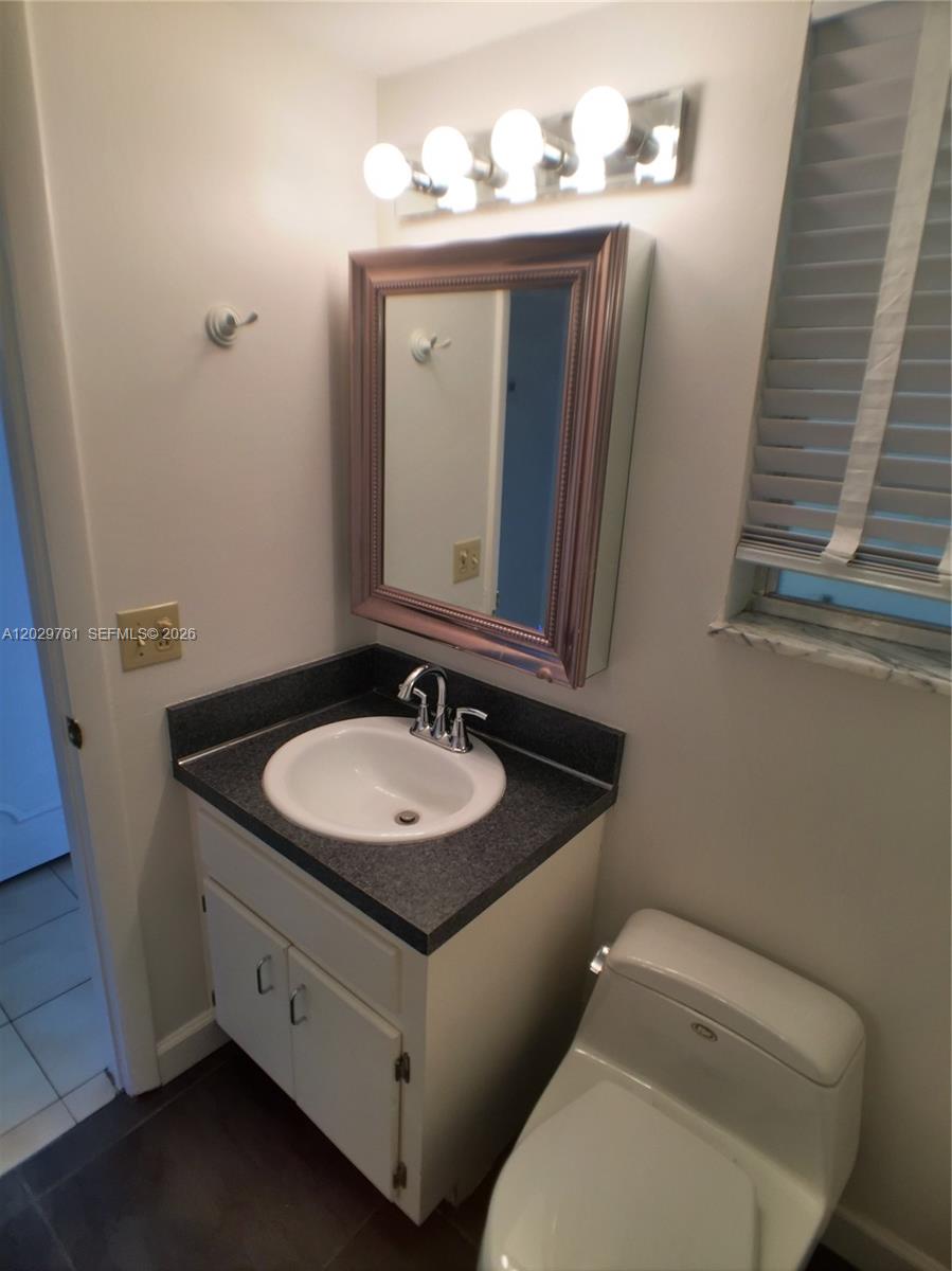 ROYAL PALM VILLAS CONDO - Residential