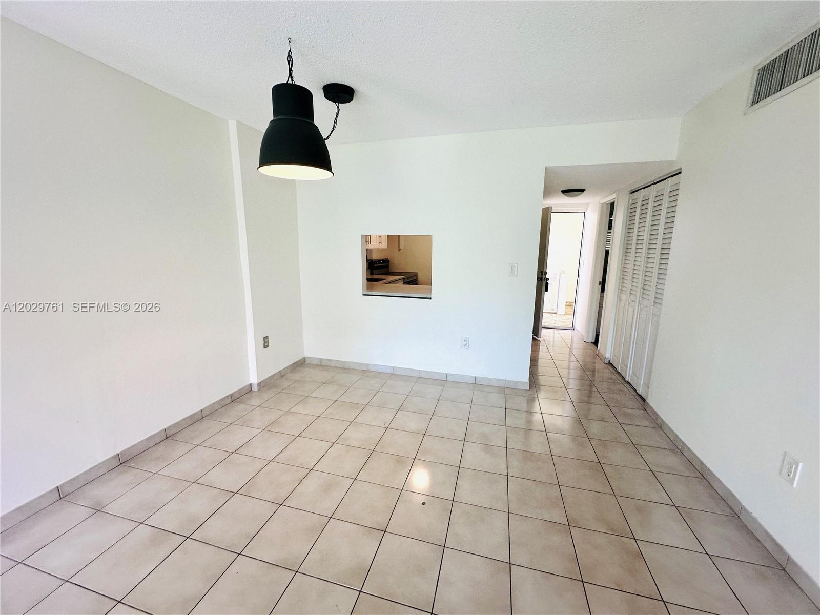 ROYAL PALM VILLAS CONDO - Residential