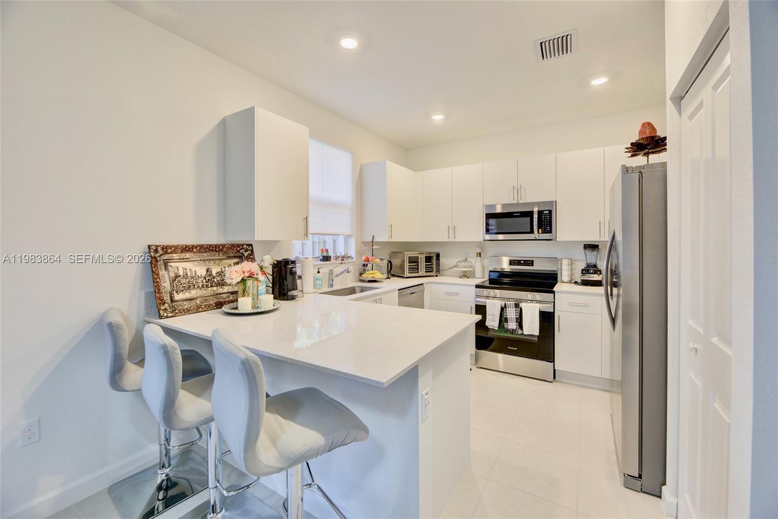 WINDSOR SQUARE - Residential