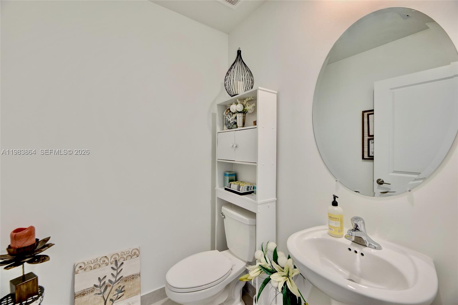 WINDSOR SQUARE - Residential