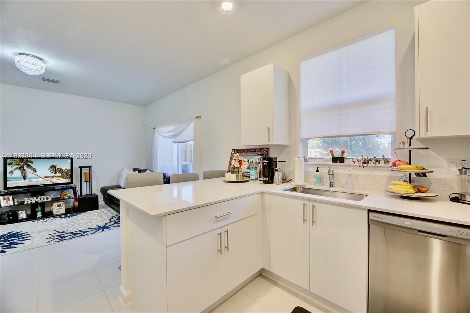 WINDSOR SQUARE - Residential