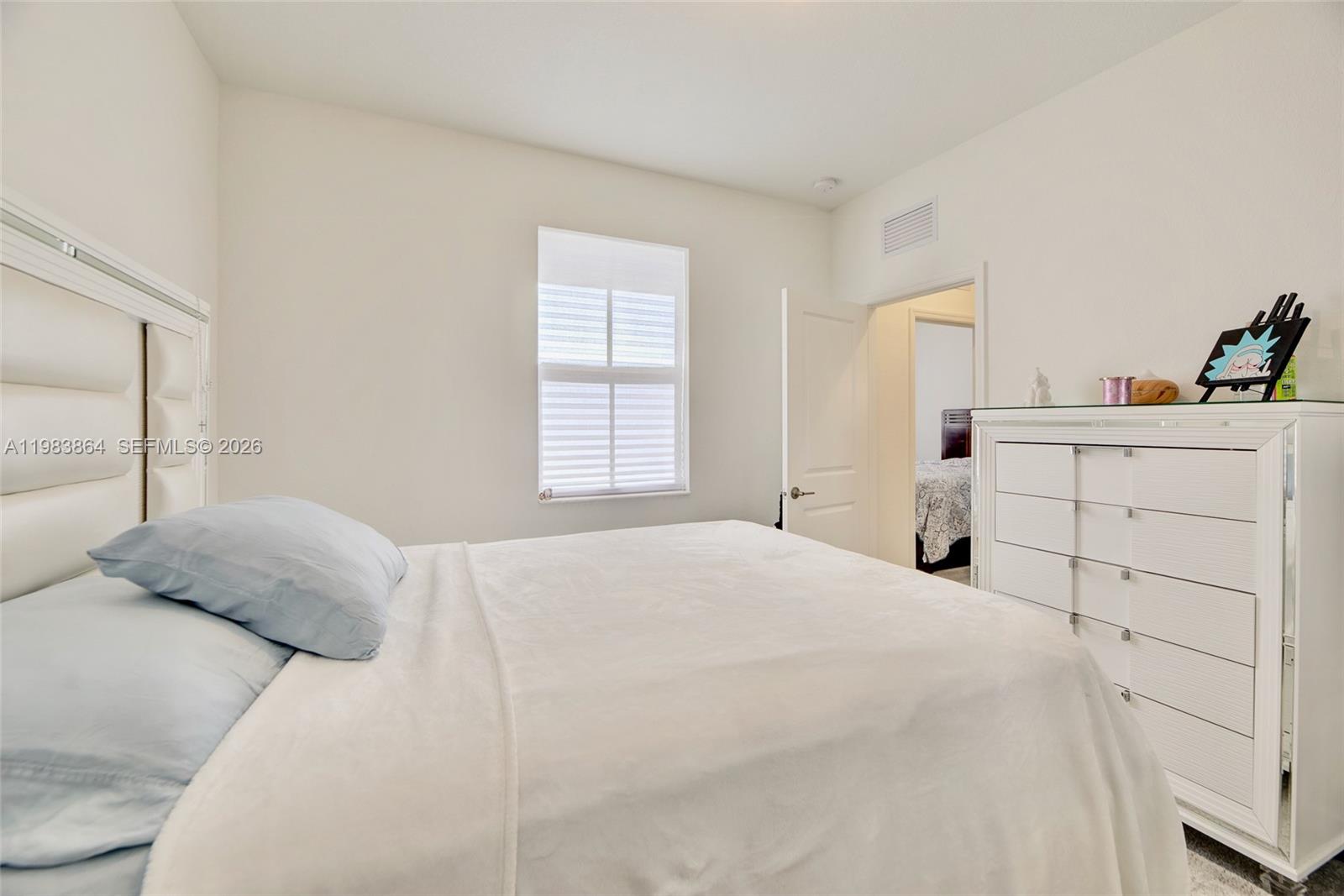 WINDSOR SQUARE - Residential