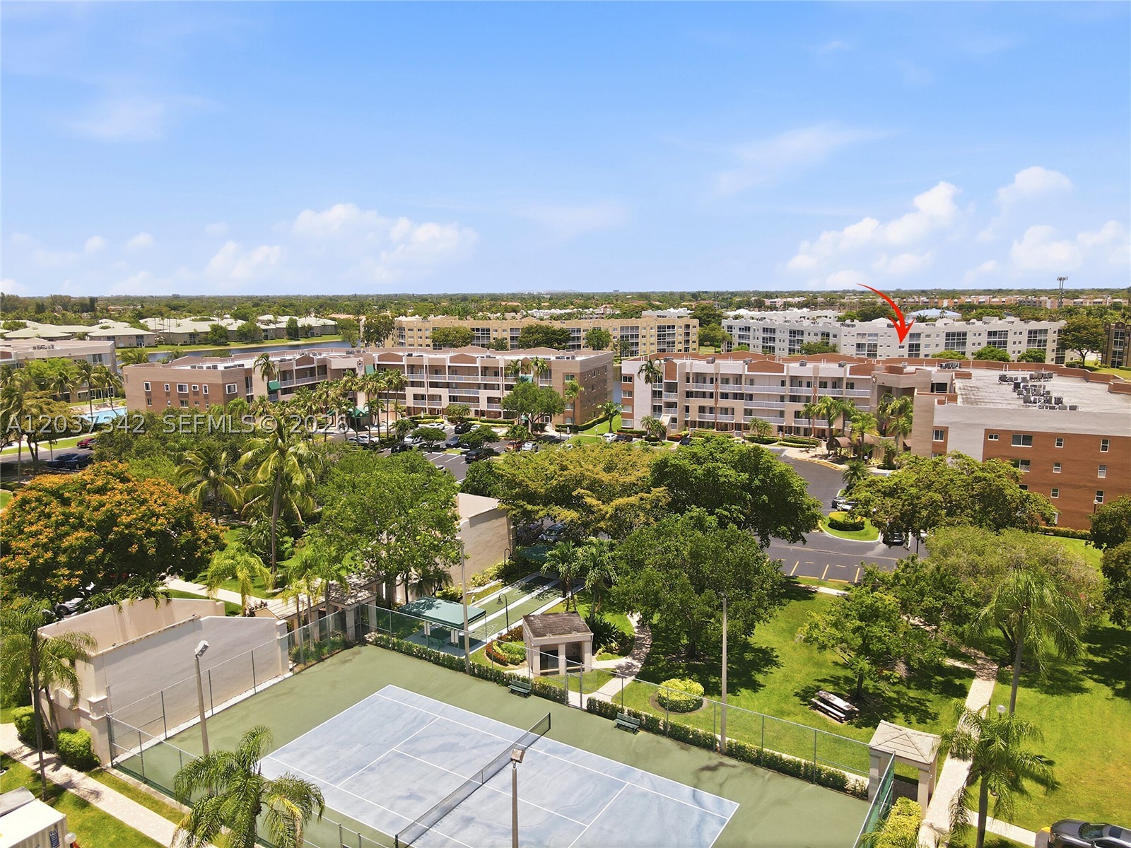 GRANVILLE CONDOMINIUM H - Residential