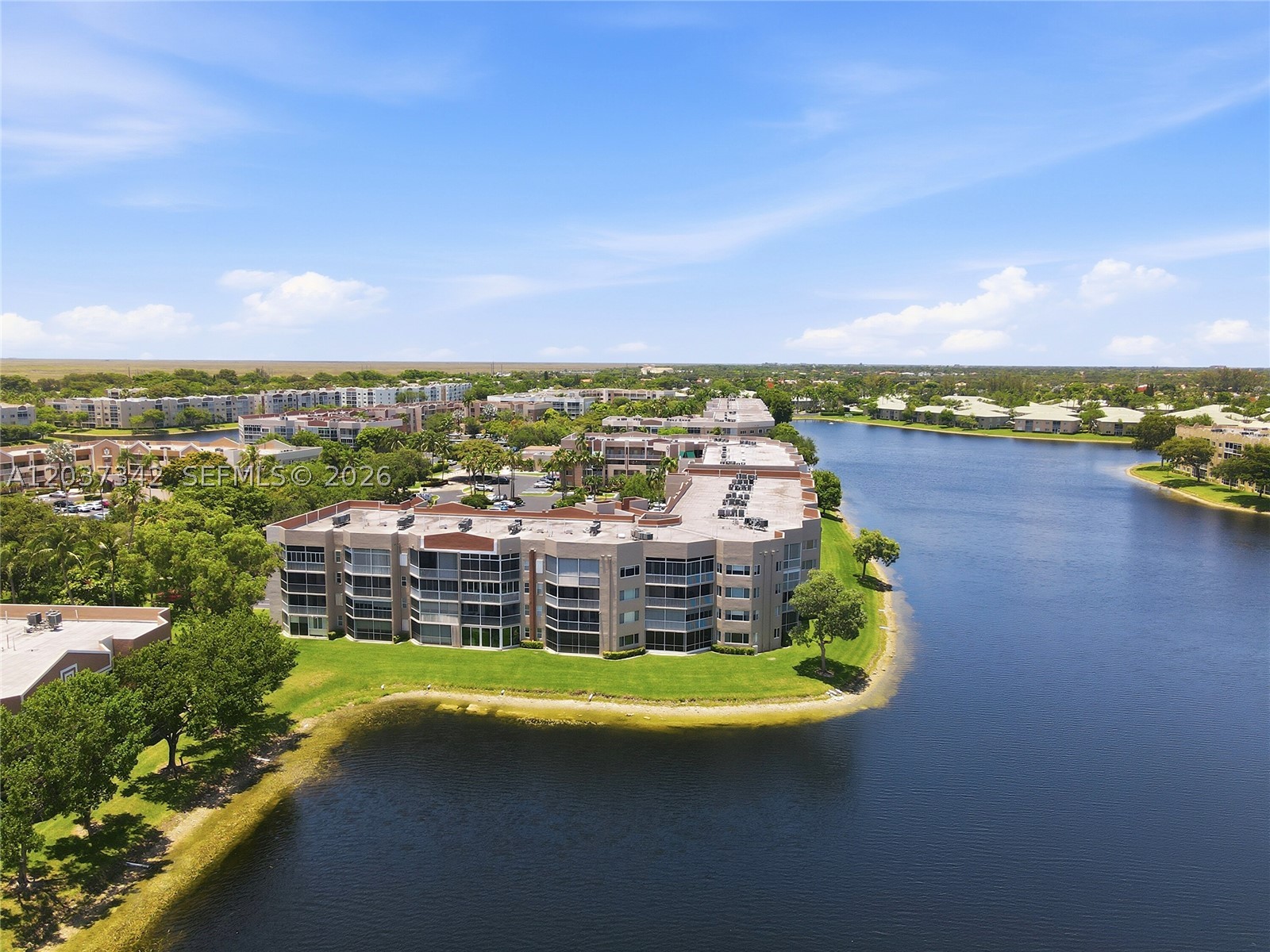 GRANVILLE CONDOMINIUM H - Residential
