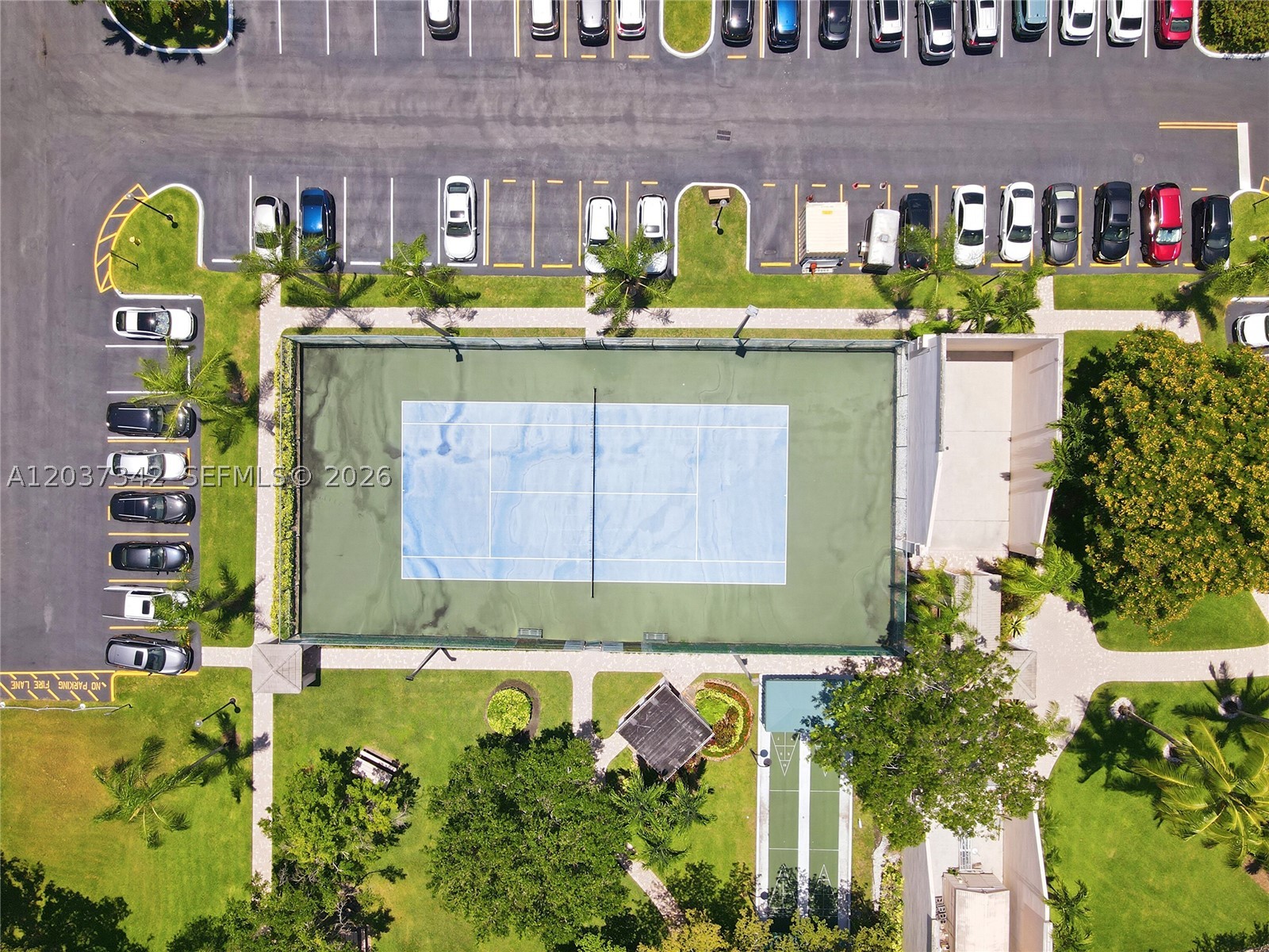 GRANVILLE CONDOMINIUM H - Residential