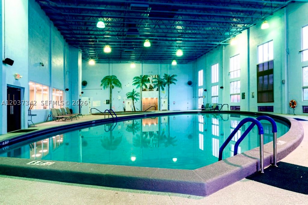 GRANVILLE CONDOMINIUM H - Residential