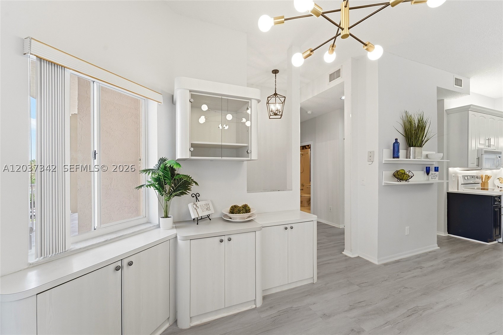 GRANVILLE CONDOMINIUM H - Residential