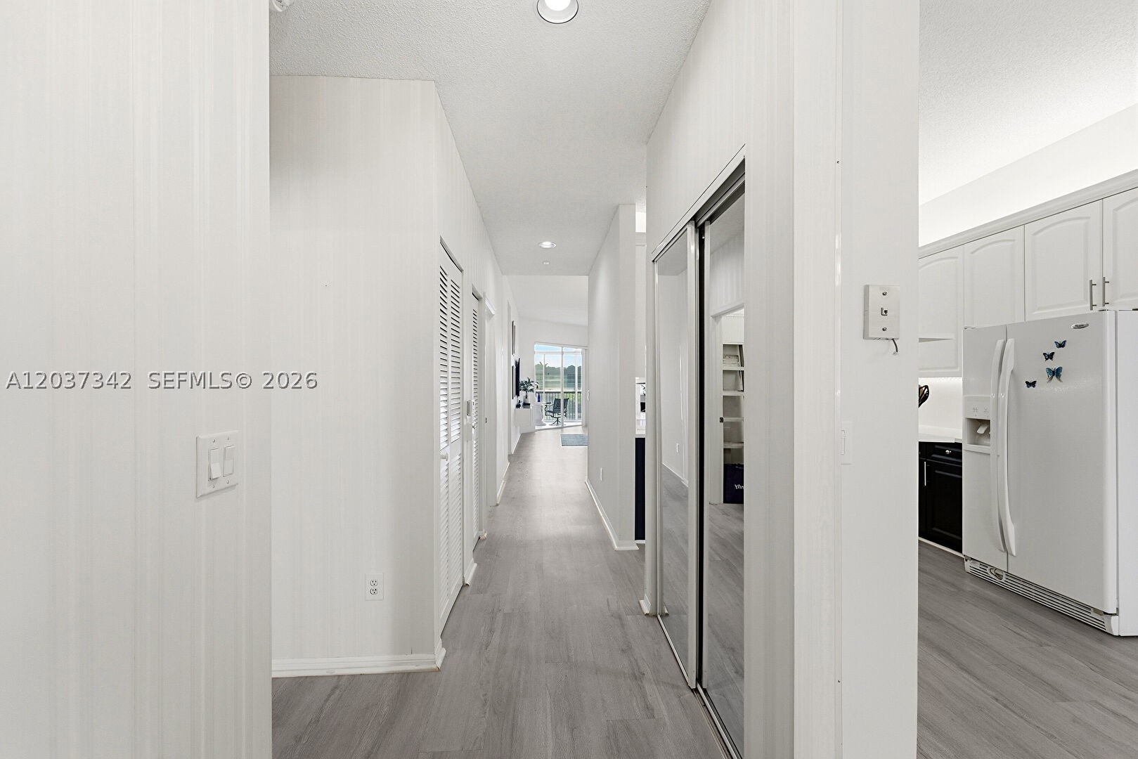 GRANVILLE CONDOMINIUM H - Residential