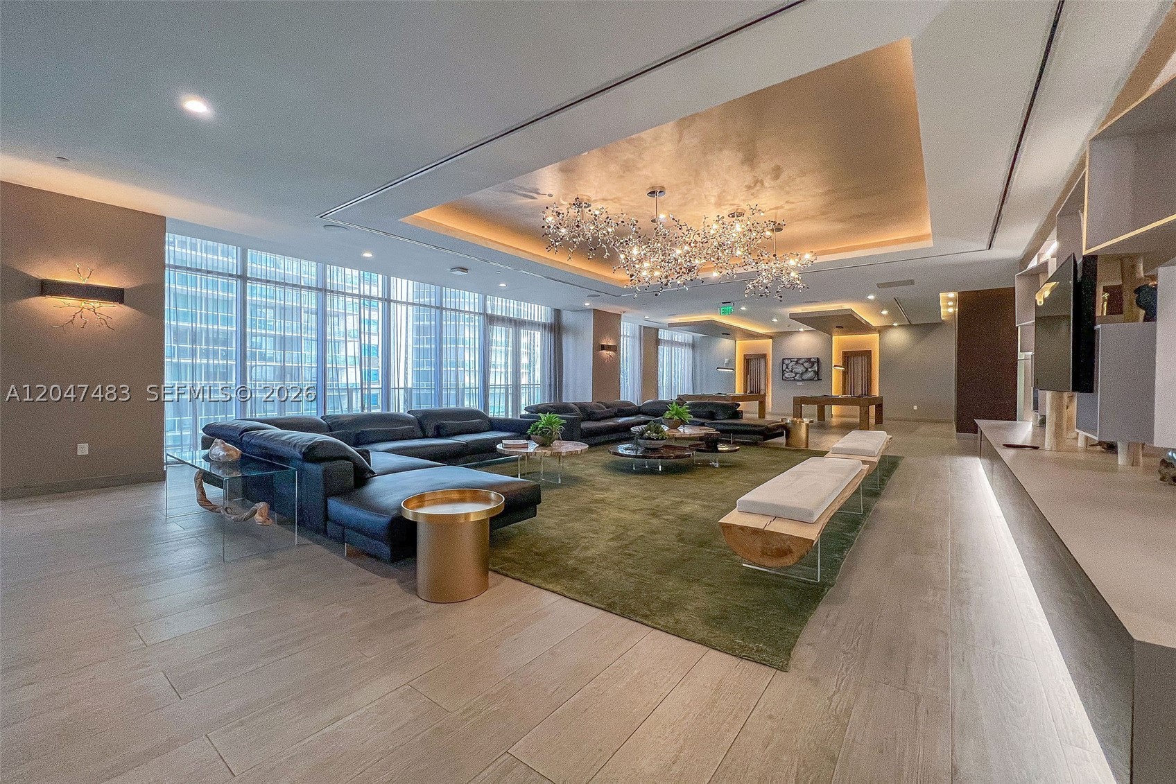 ARIA ON THE BAY CONDO - Residential