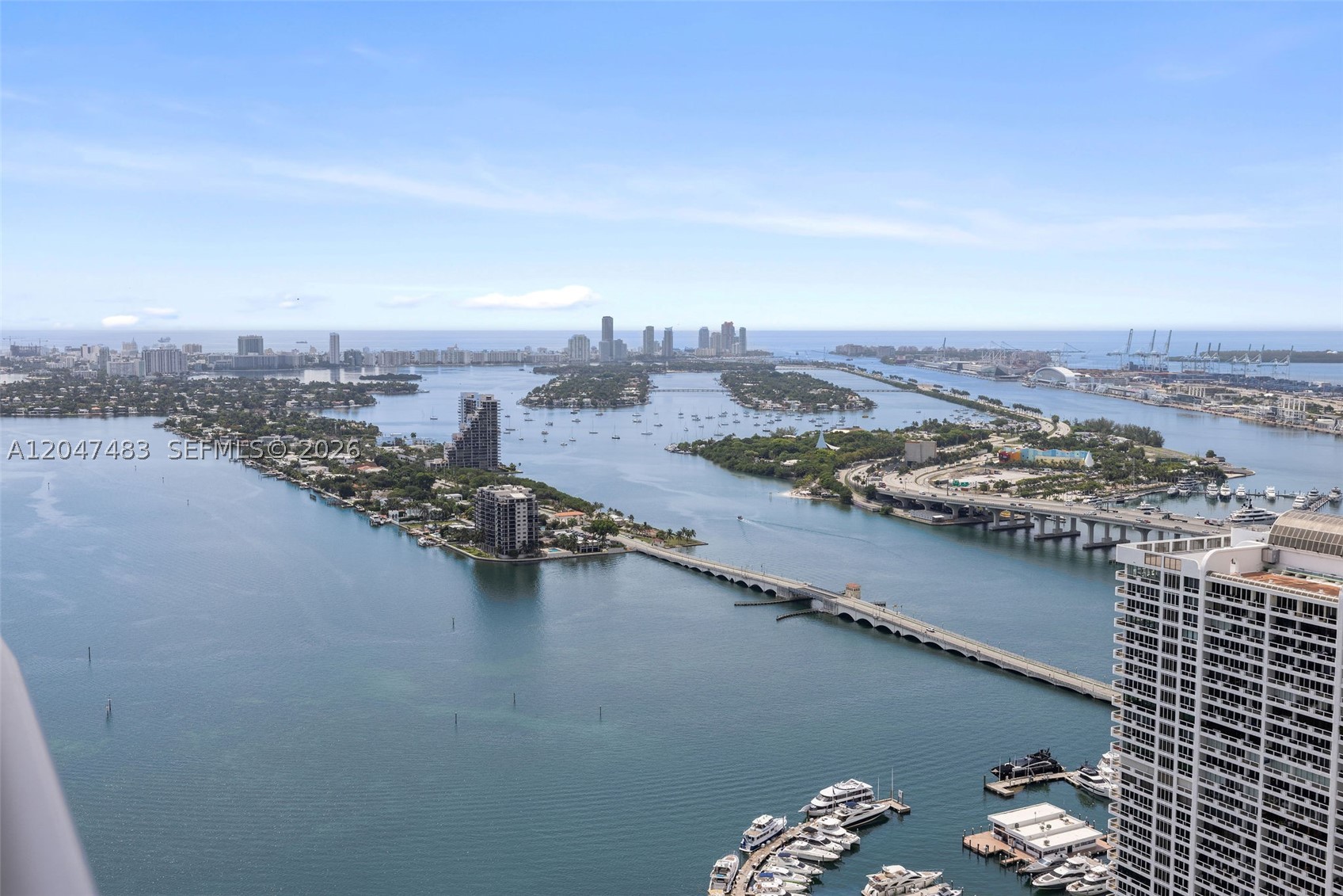 ARIA ON THE BAY CONDO - Residential