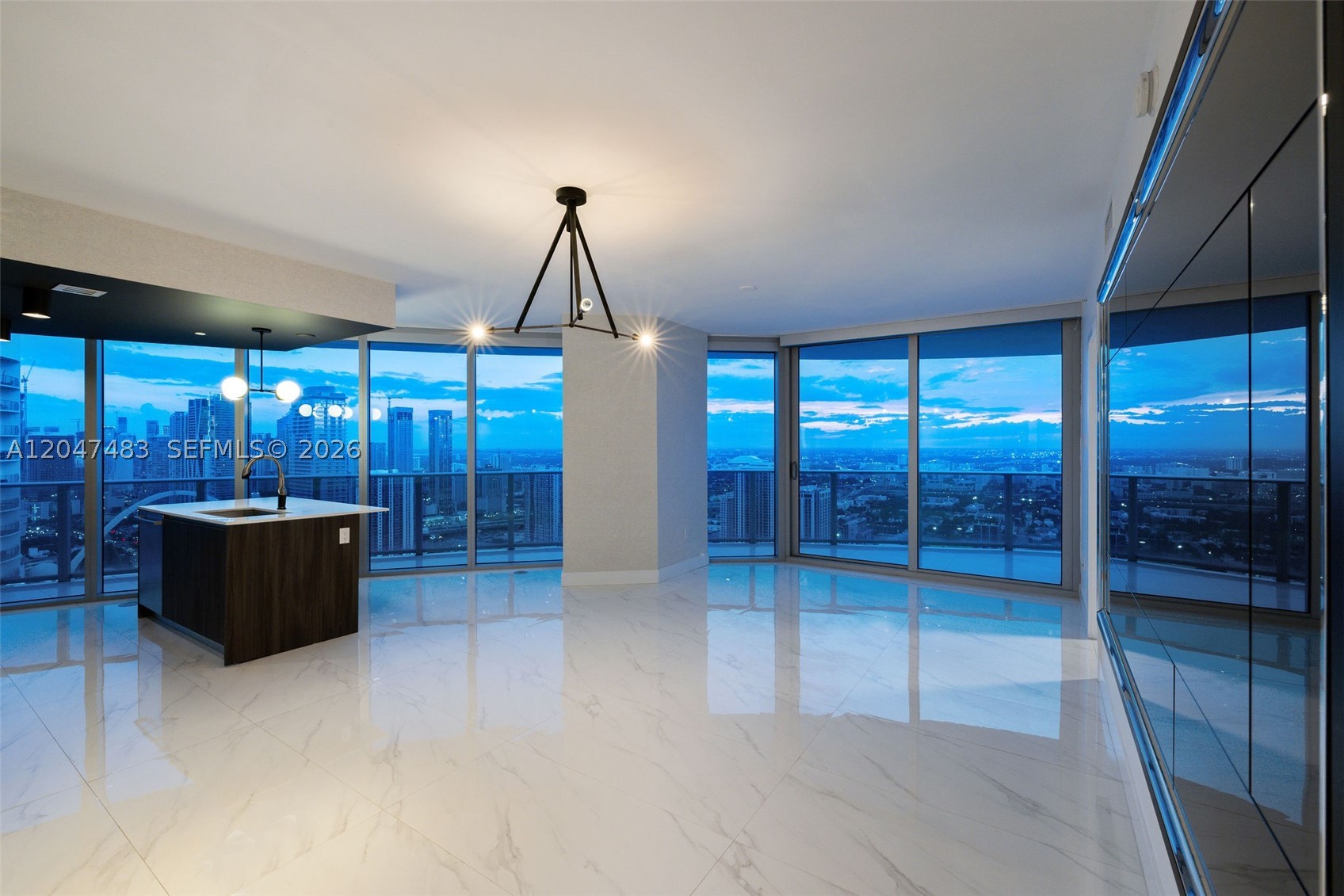 ARIA ON THE BAY CONDO - Residential
