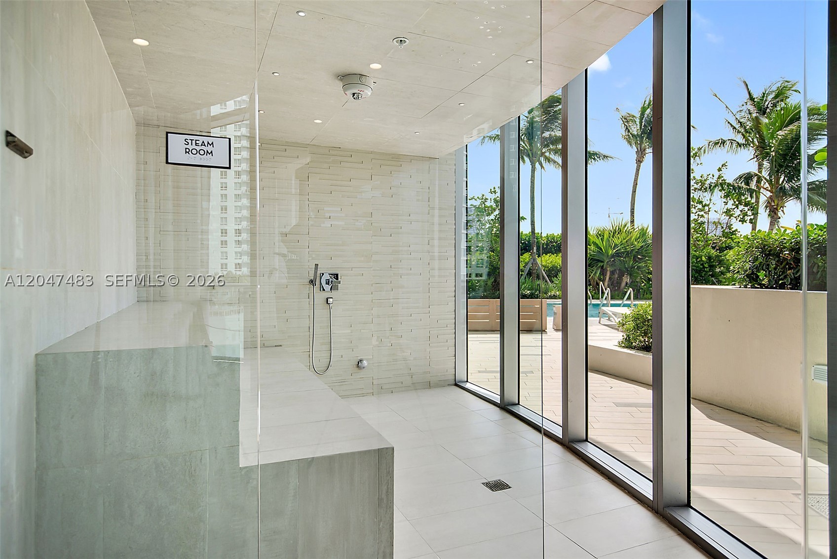 ARIA ON THE BAY CONDO - Residential