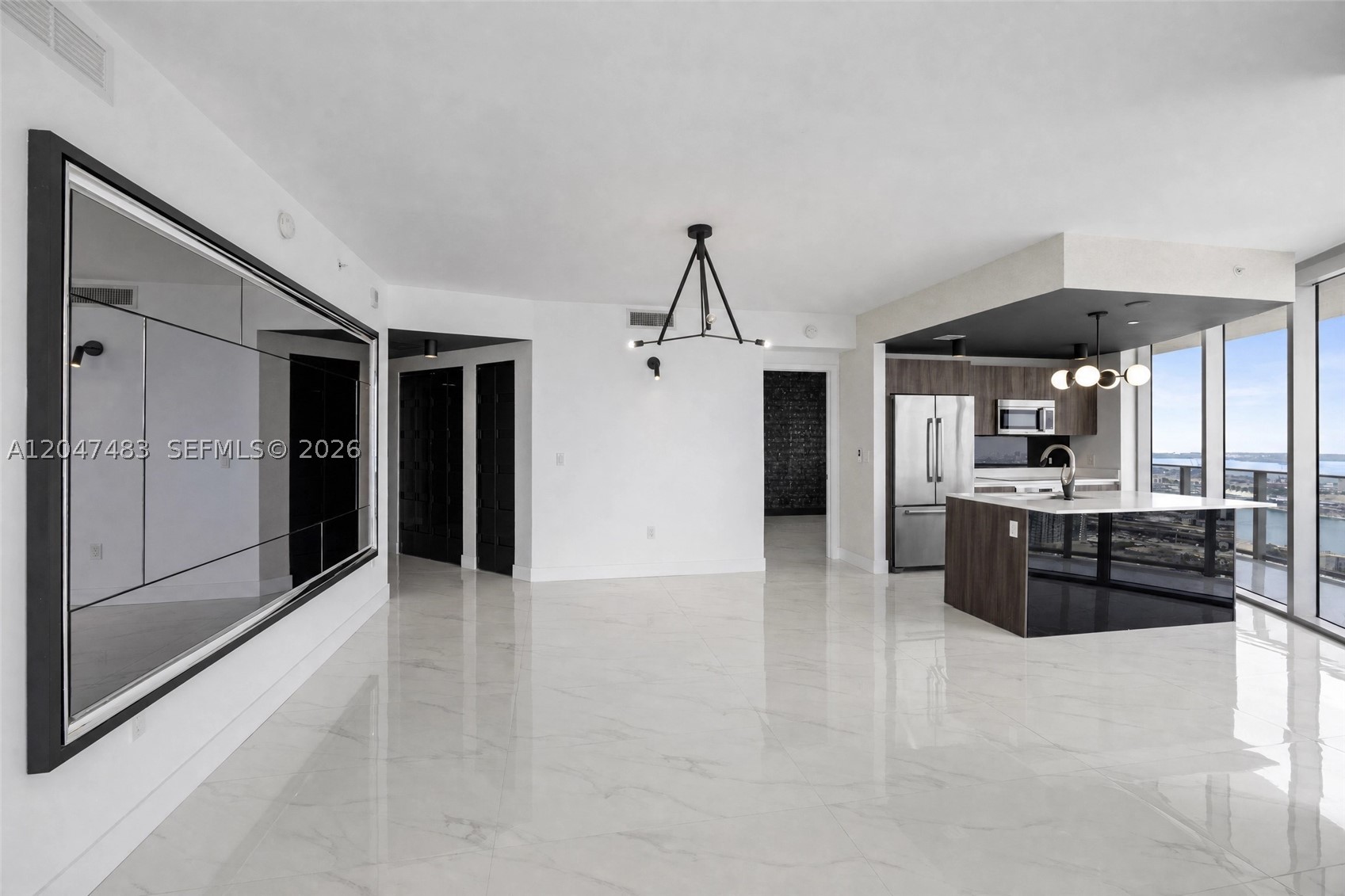 ARIA ON THE BAY CONDO - Residential
