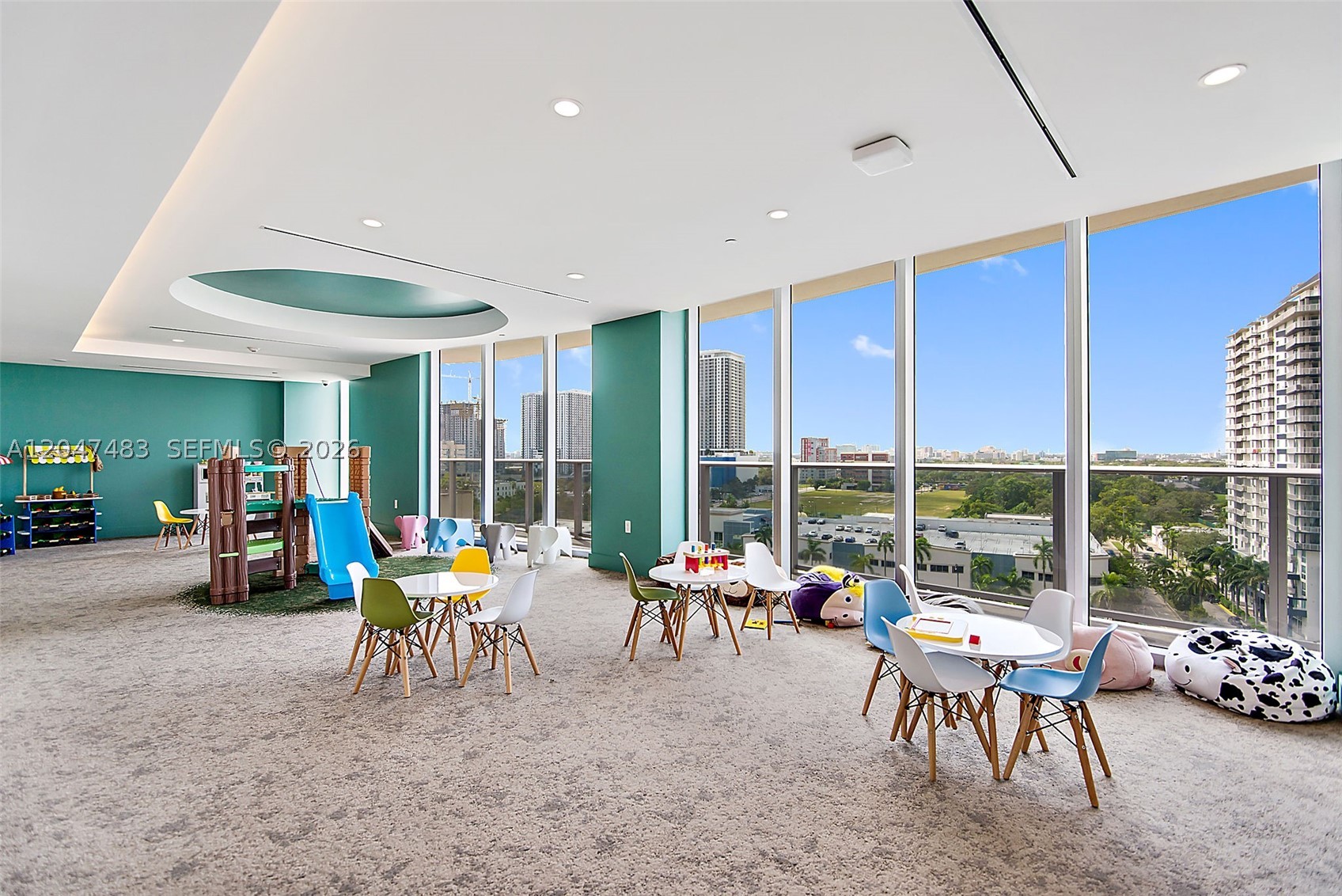 ARIA ON THE BAY CONDO - Residential