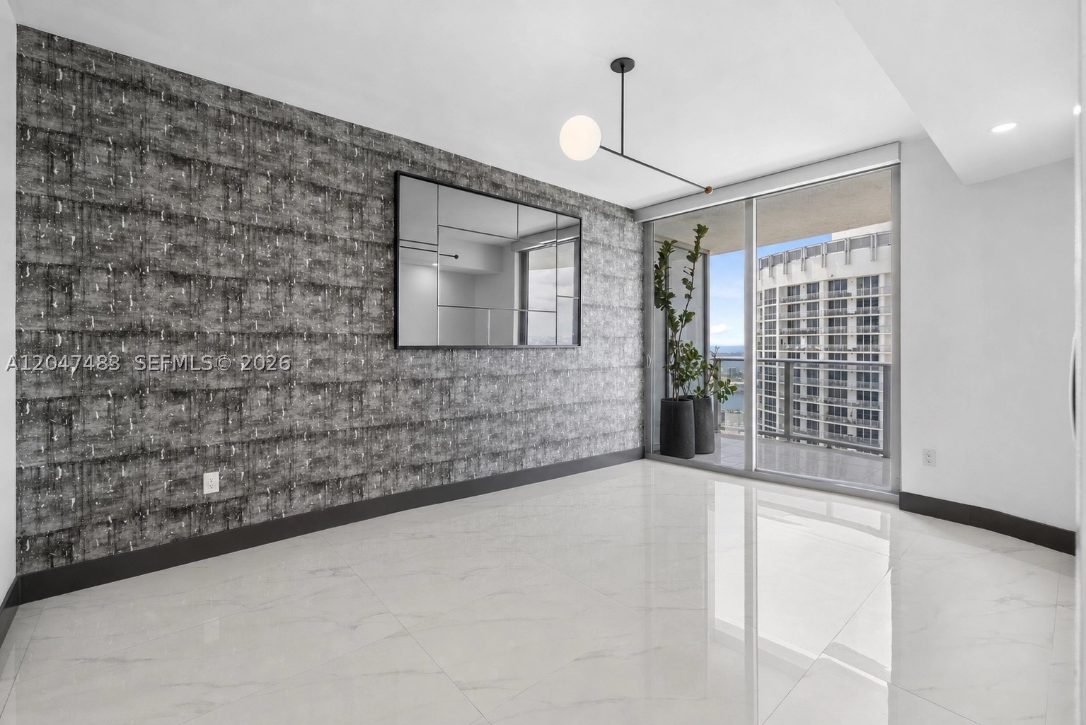 ARIA ON THE BAY CONDO - Residential