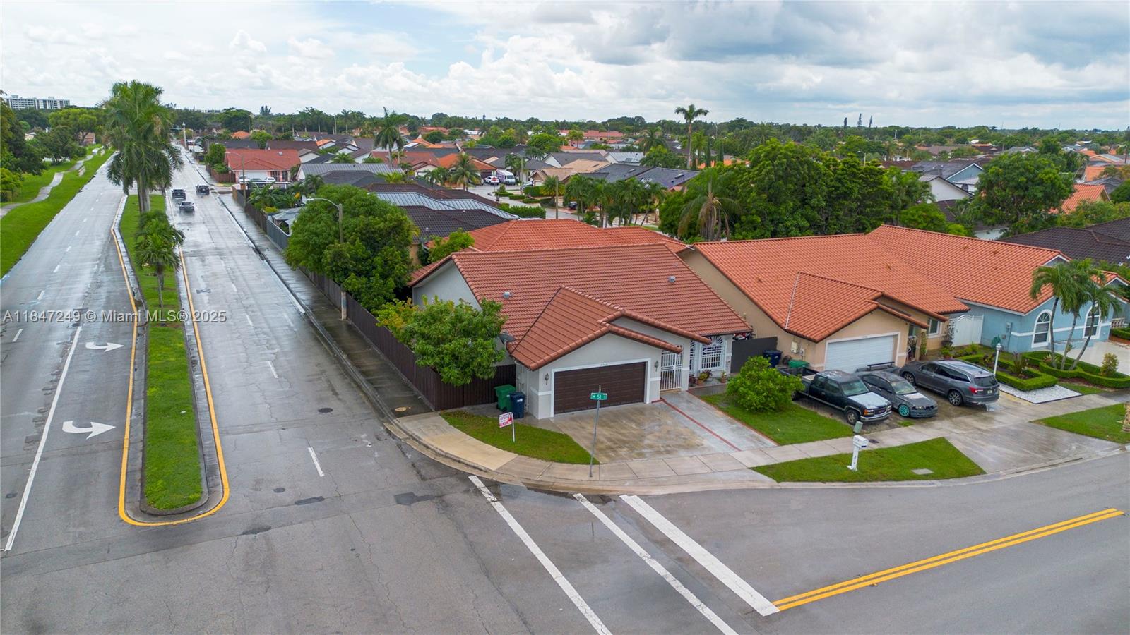 BIRD LAKES SOUTH SEC 2 - Residential