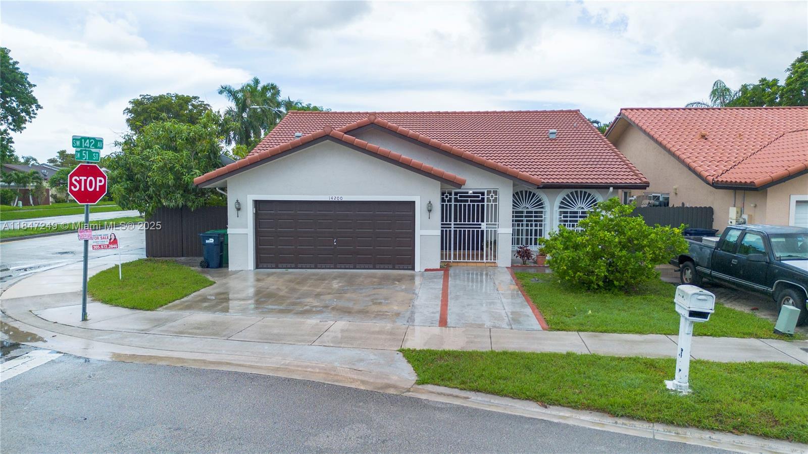 BIRD LAKES SOUTH SEC 2 - Residential