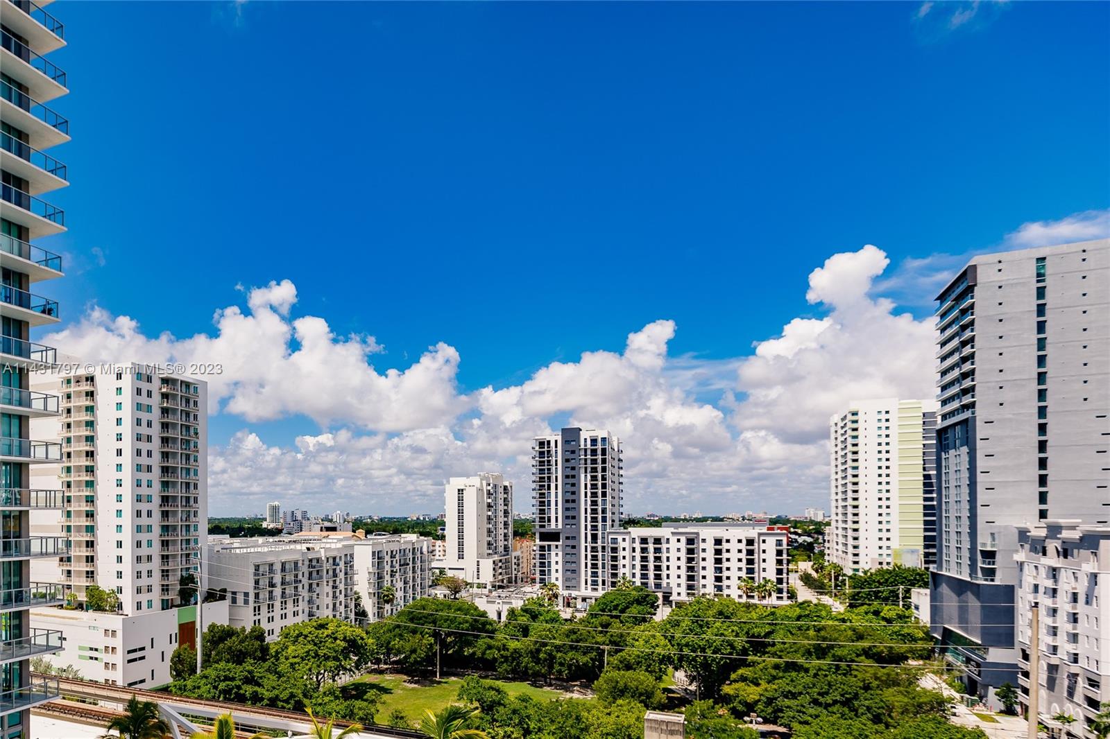 THE AXIS ON BRICKELL II C - Residential Lease