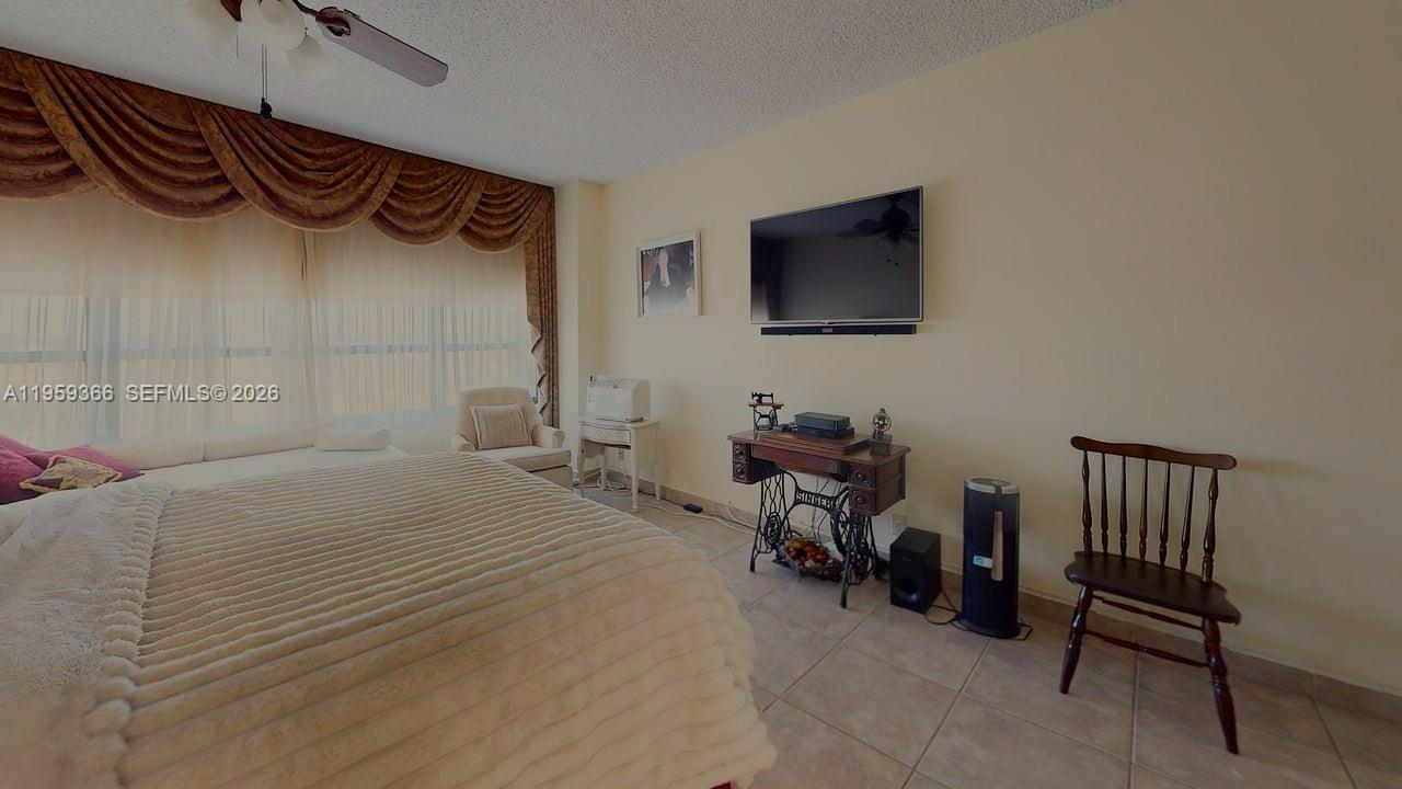 OLYMPUS CONDO - Residential