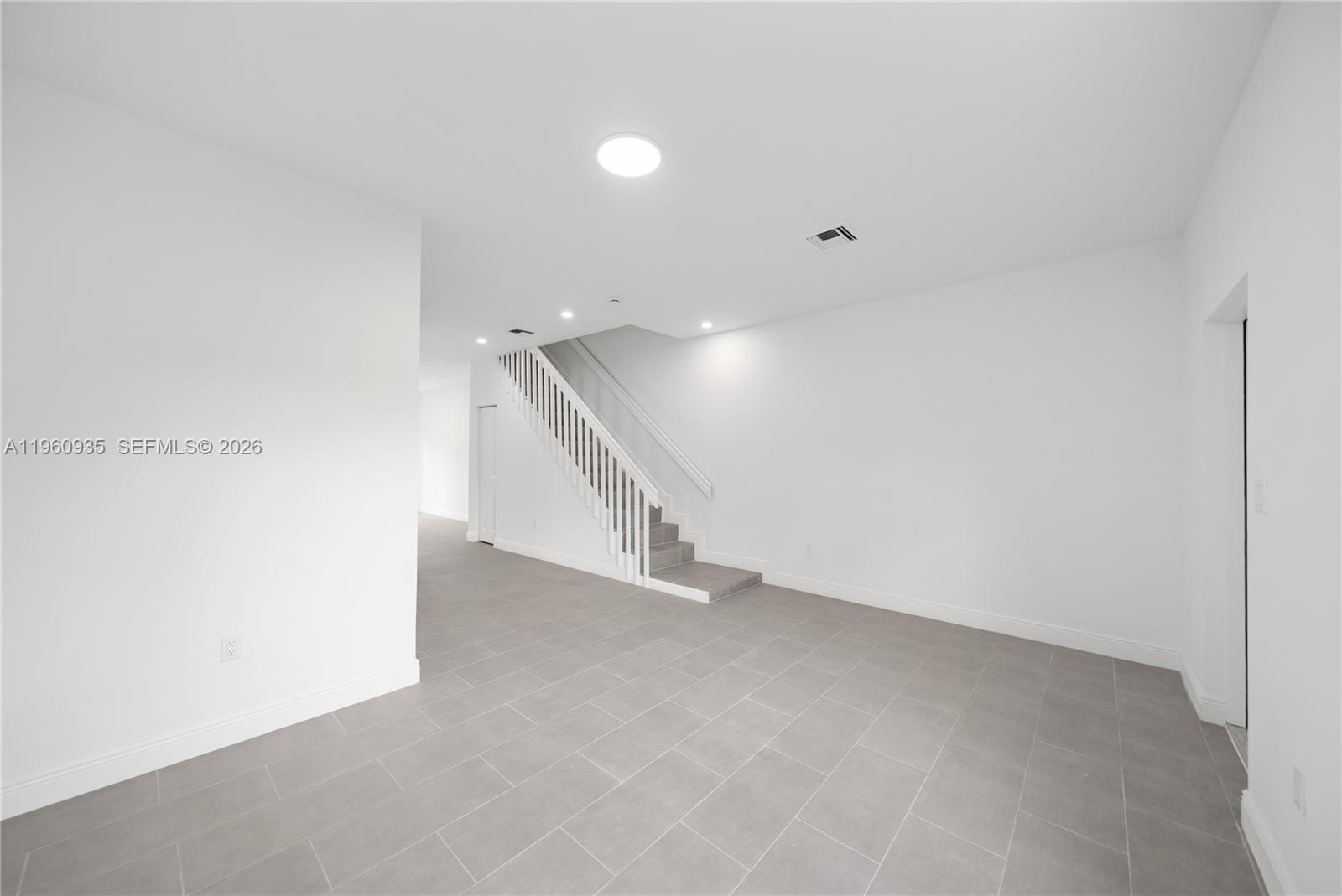 BUENA VISTA GARDENS - Residential