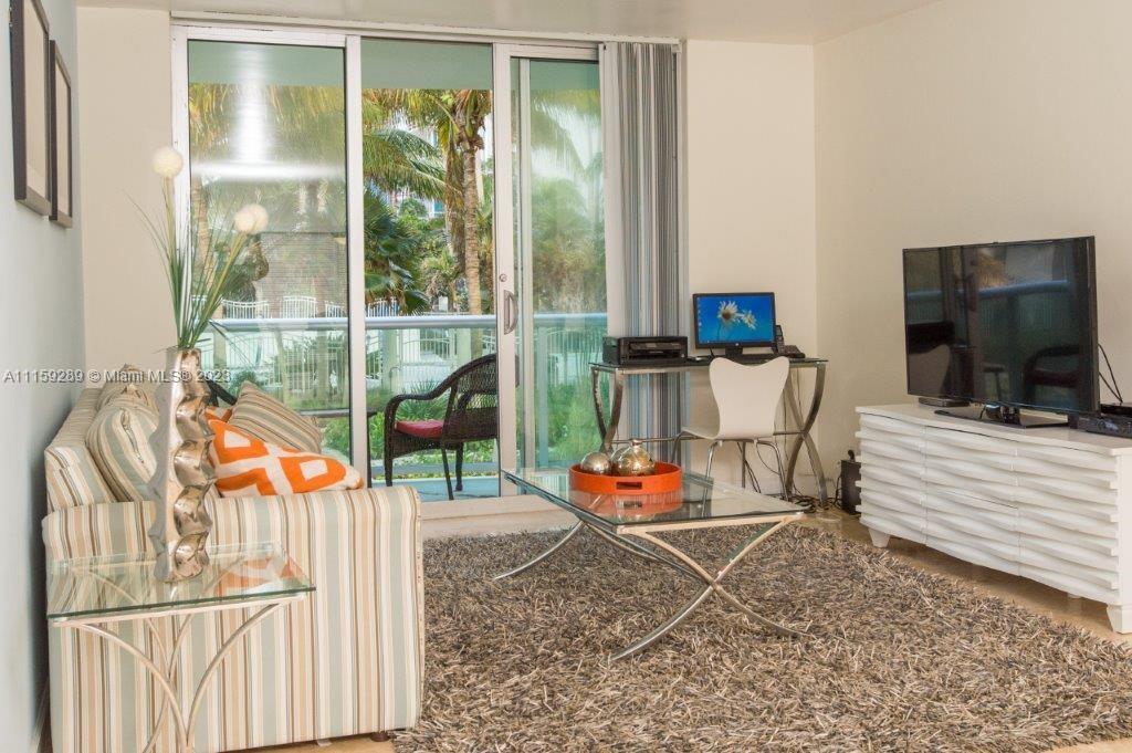 Tides on Hollywood Beach - Residential