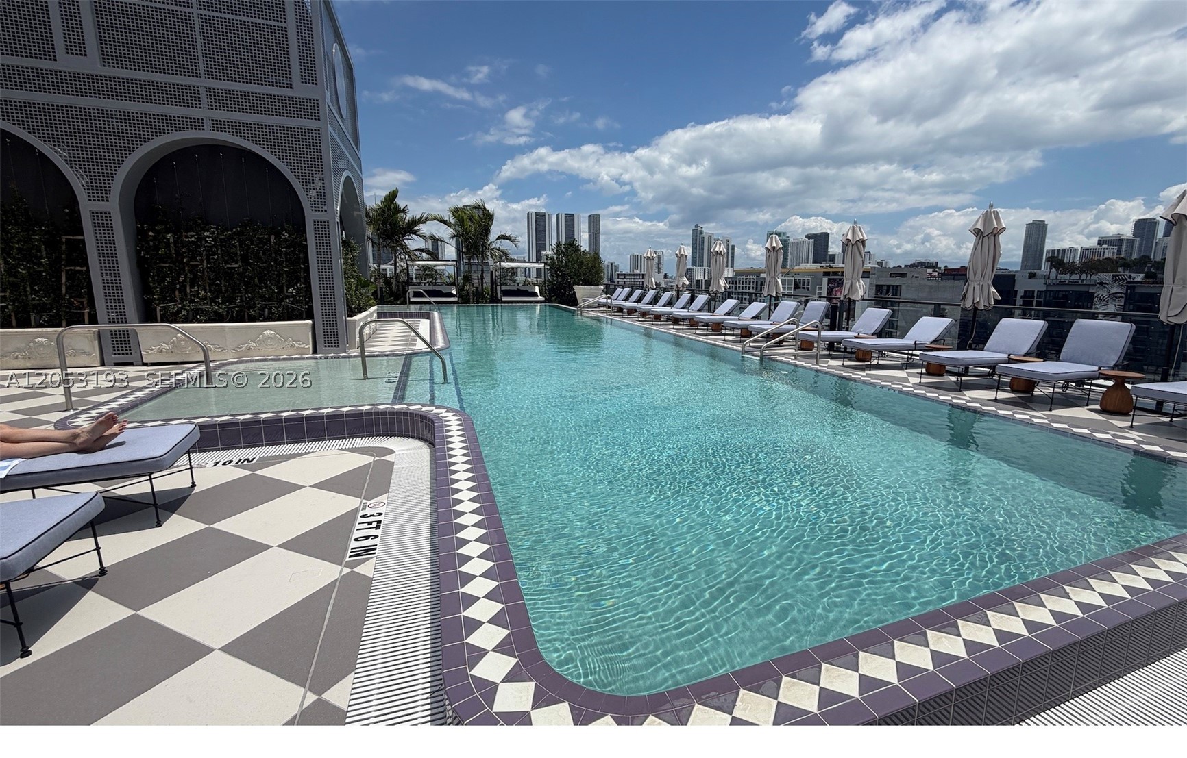 Nomad Residences Wynwood - Residential