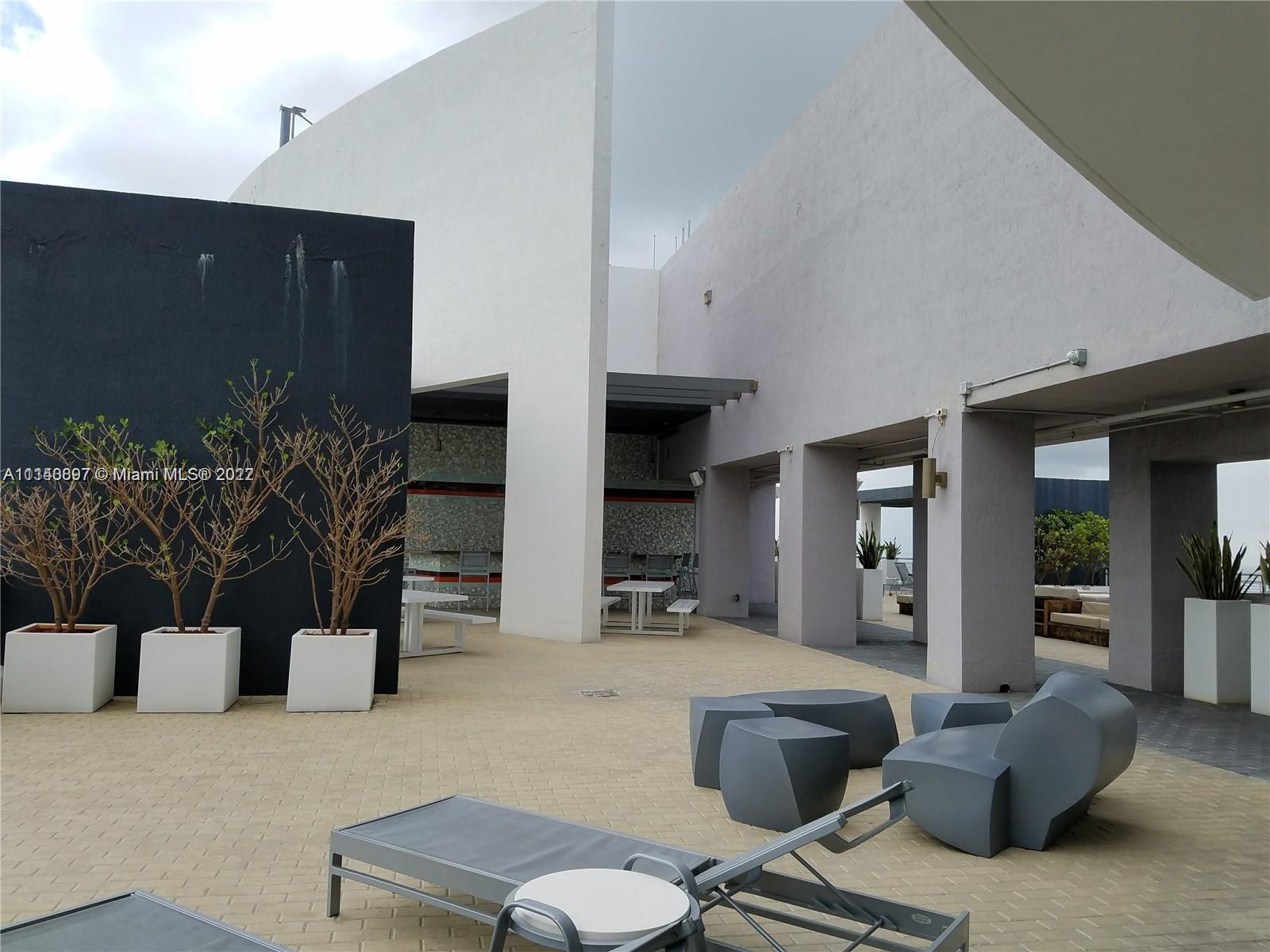 INFINITY AT BRICKELL COND - Residential Lease